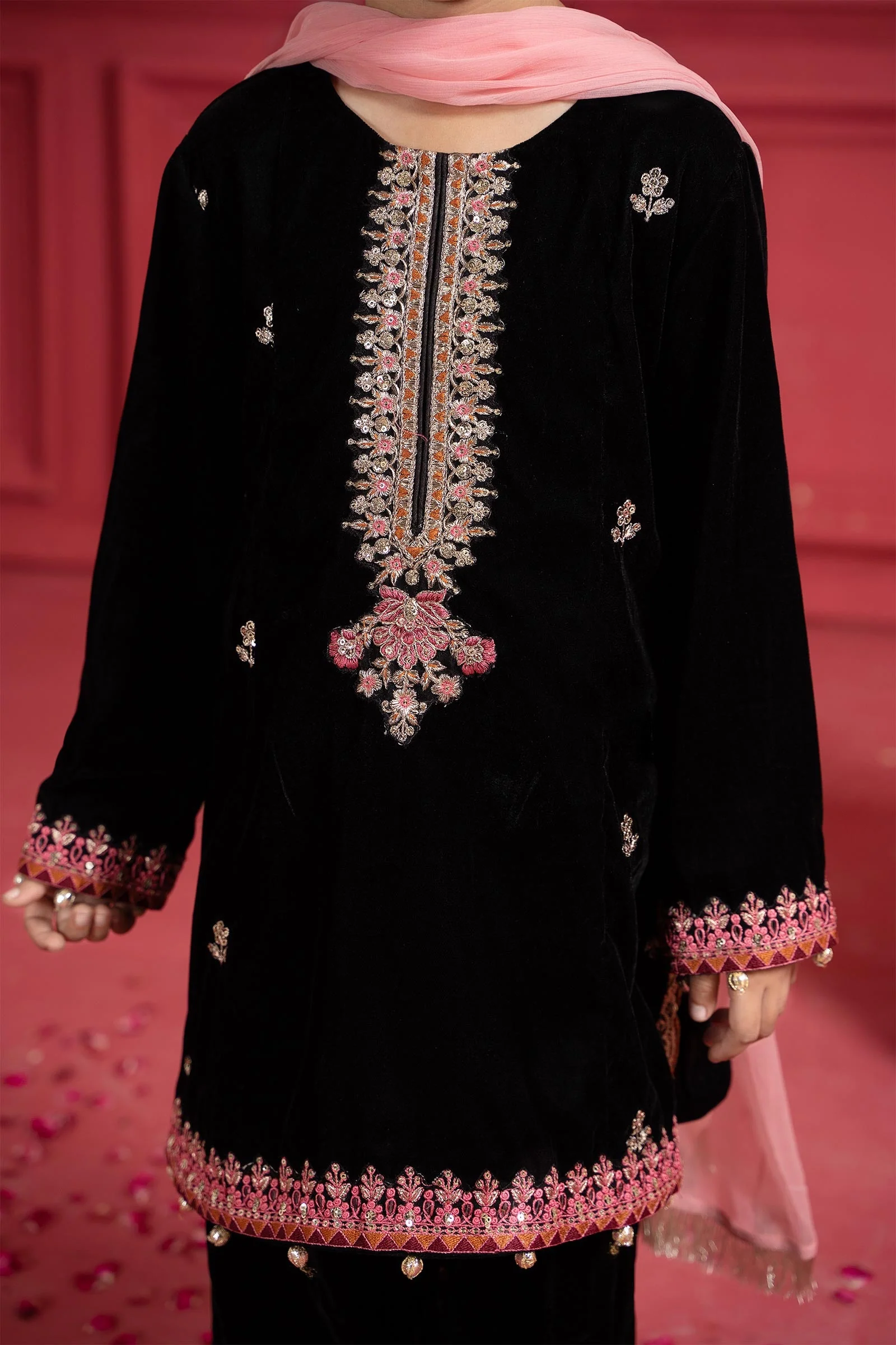 Suit Black MKS-W23-04 - Image 4