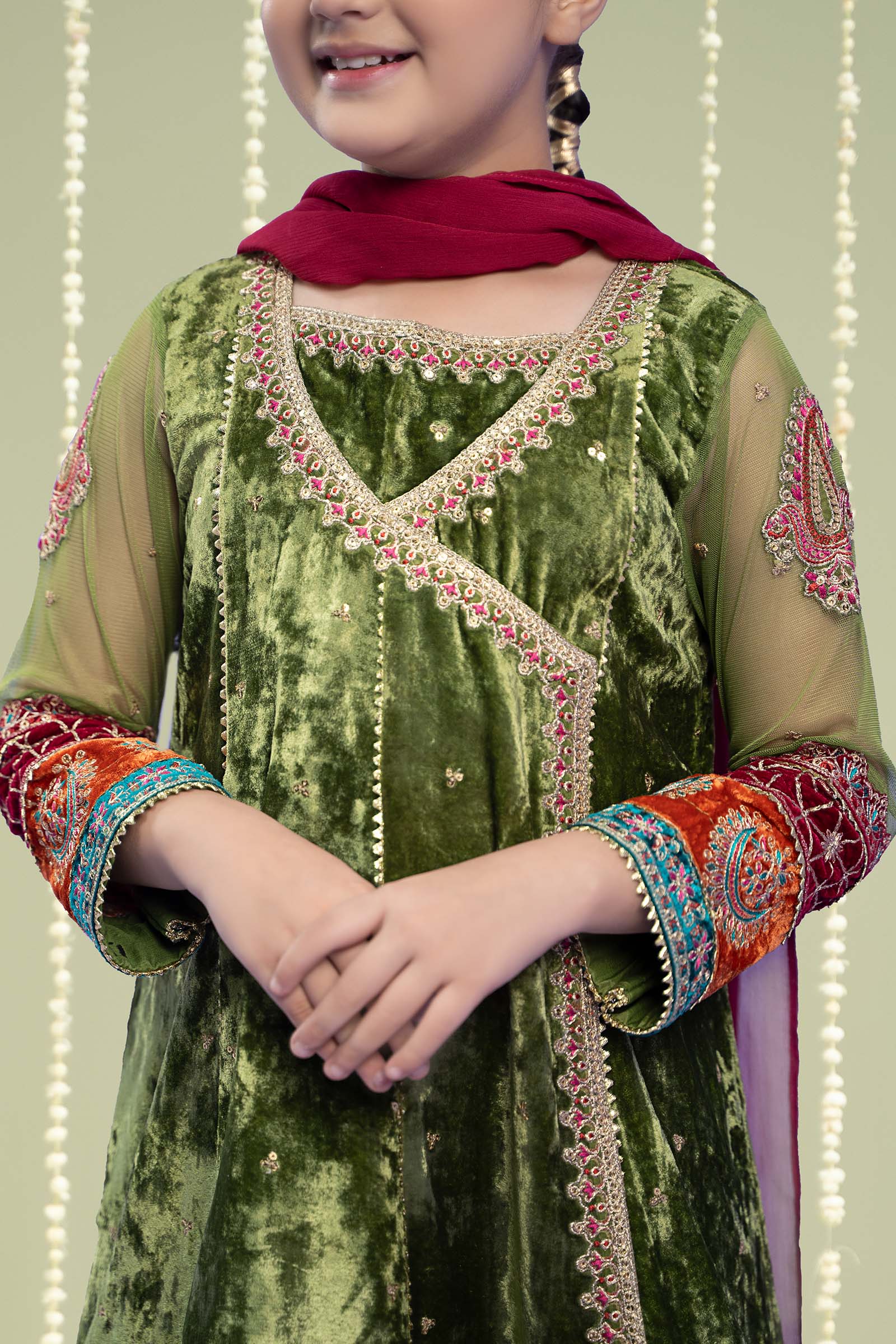 3 Piece Embroidered Velvet Suit - Image 3