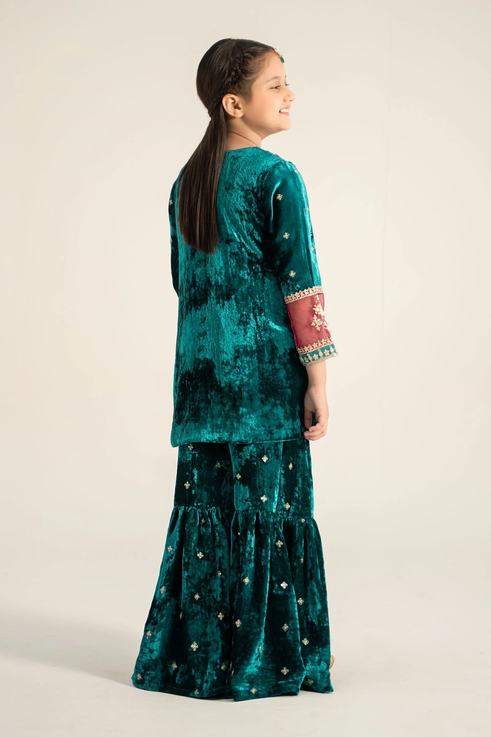 3 Piece Embroidered Velvet Suit - Image 4