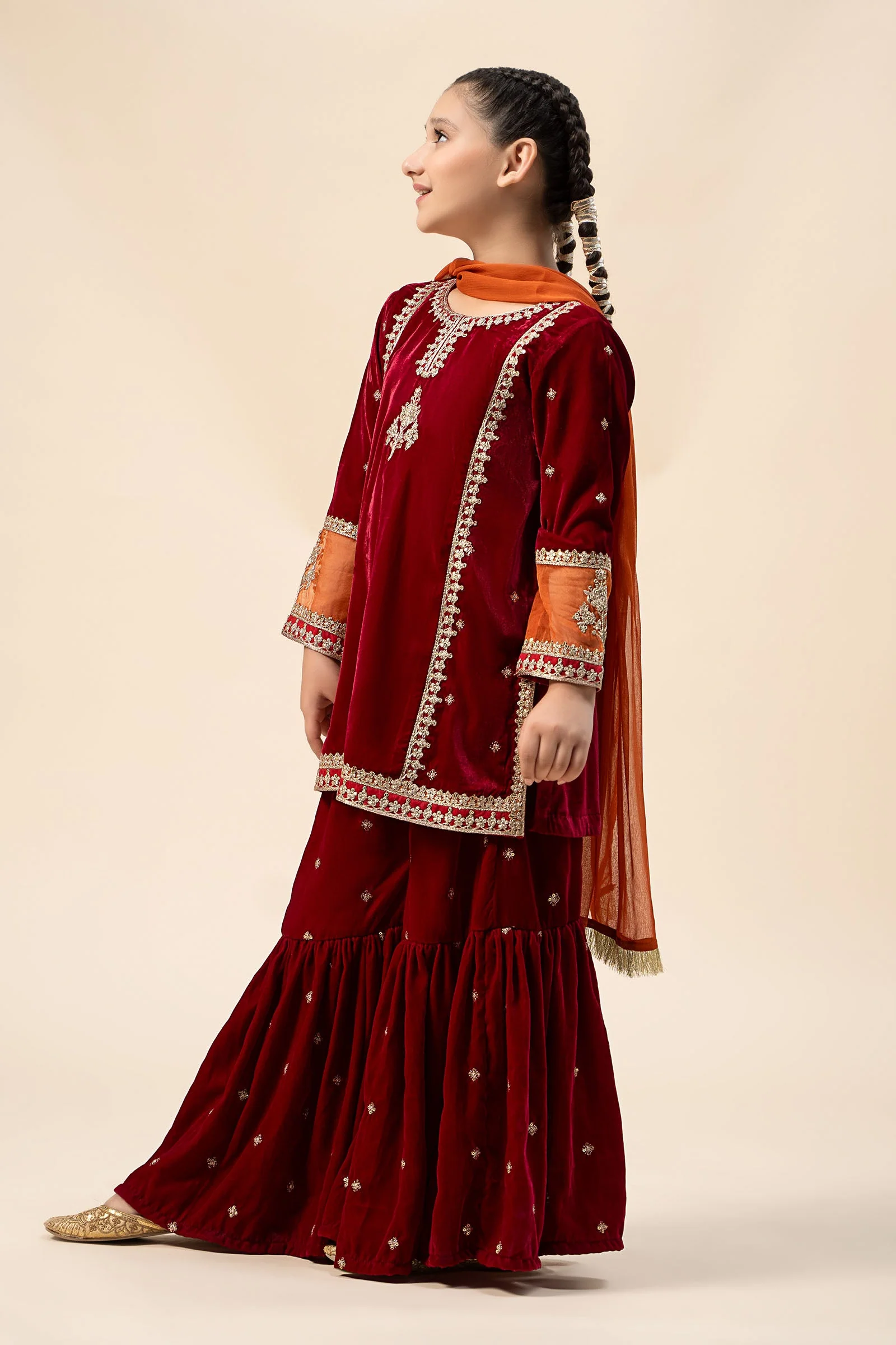 3 Piece Embroidered Velvet Suit - Image 3