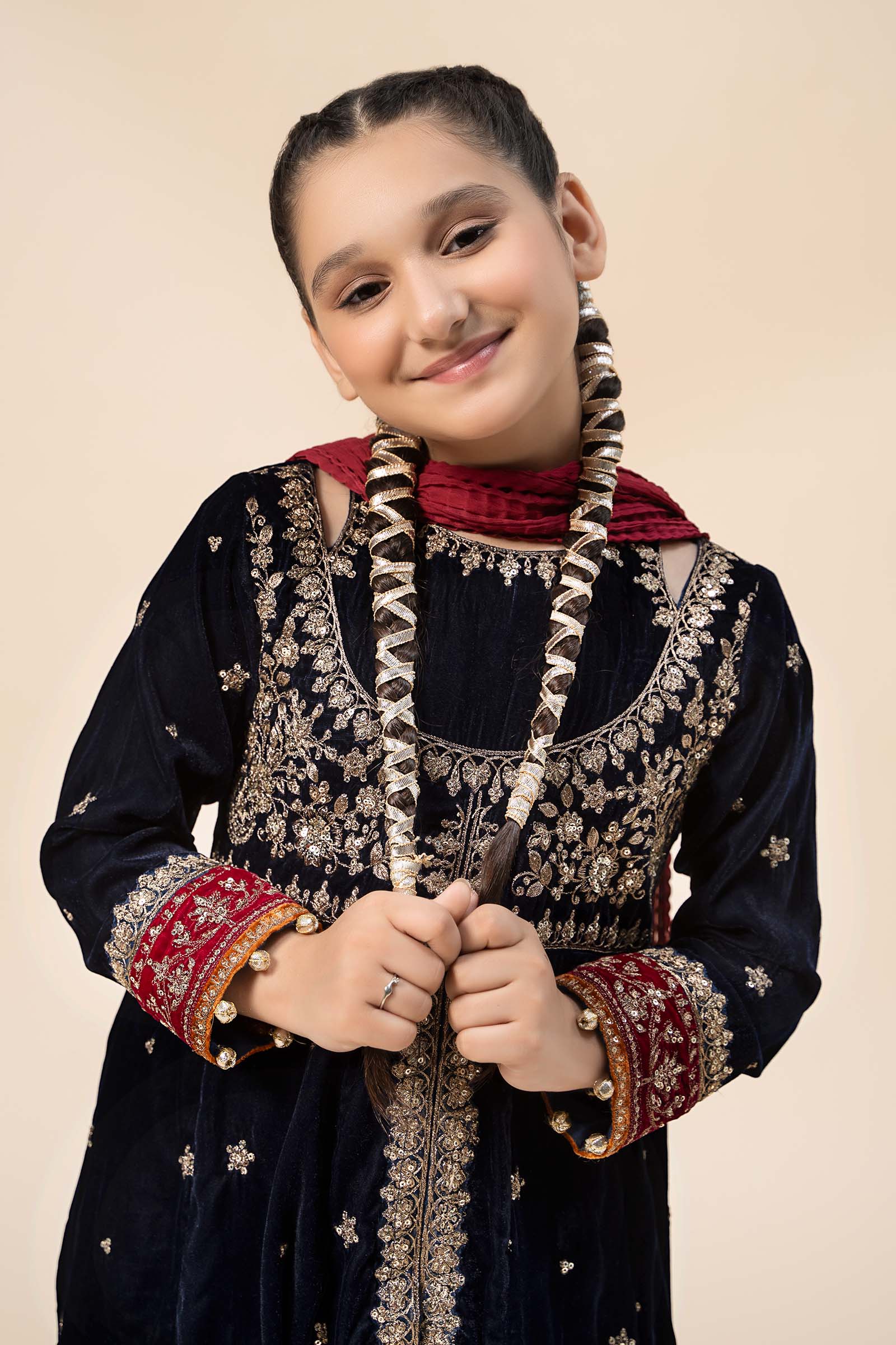 3 Piece Embroidered Velvet Suit - Image 2