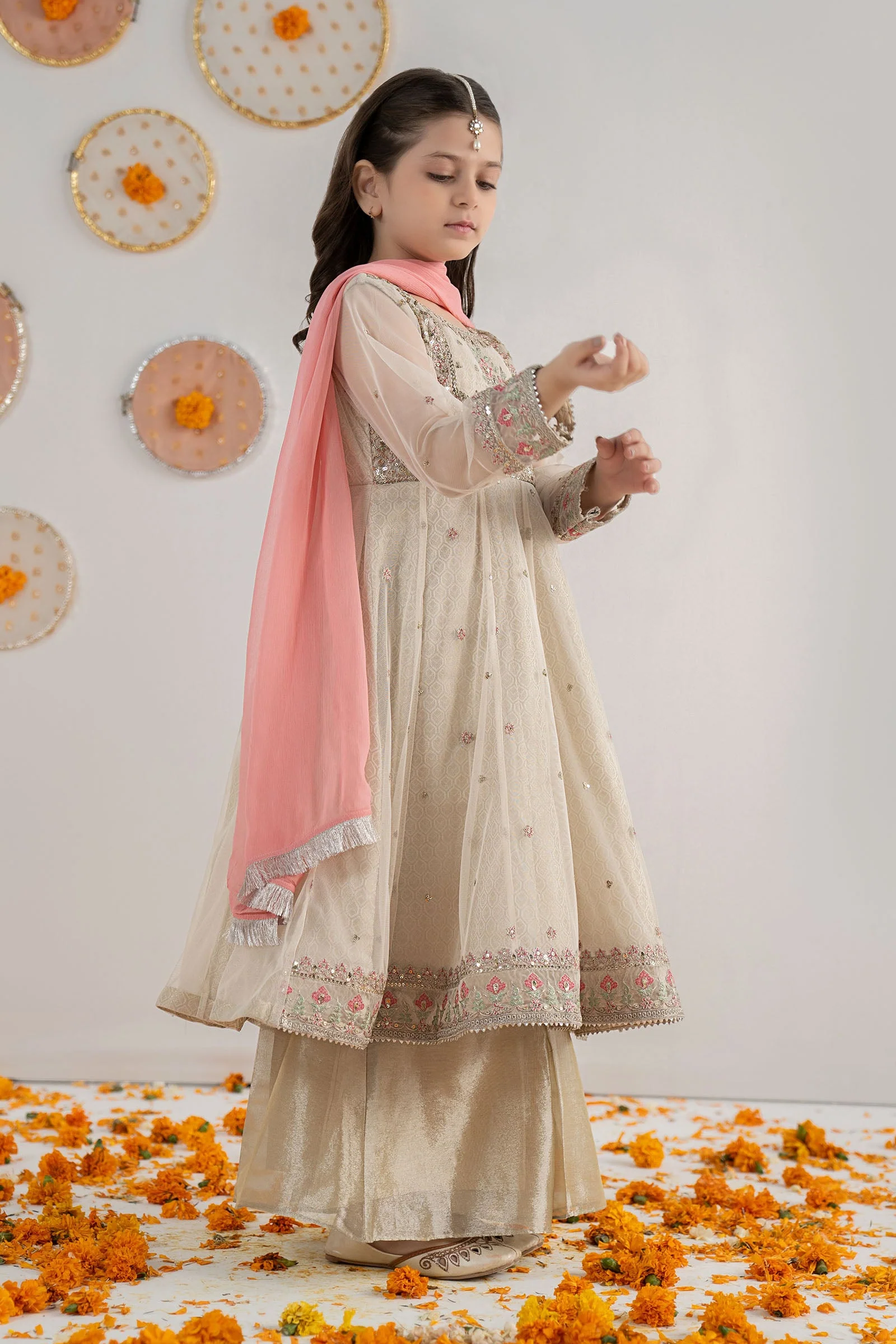 3 Piece Embroidered Net Suit - Image 6