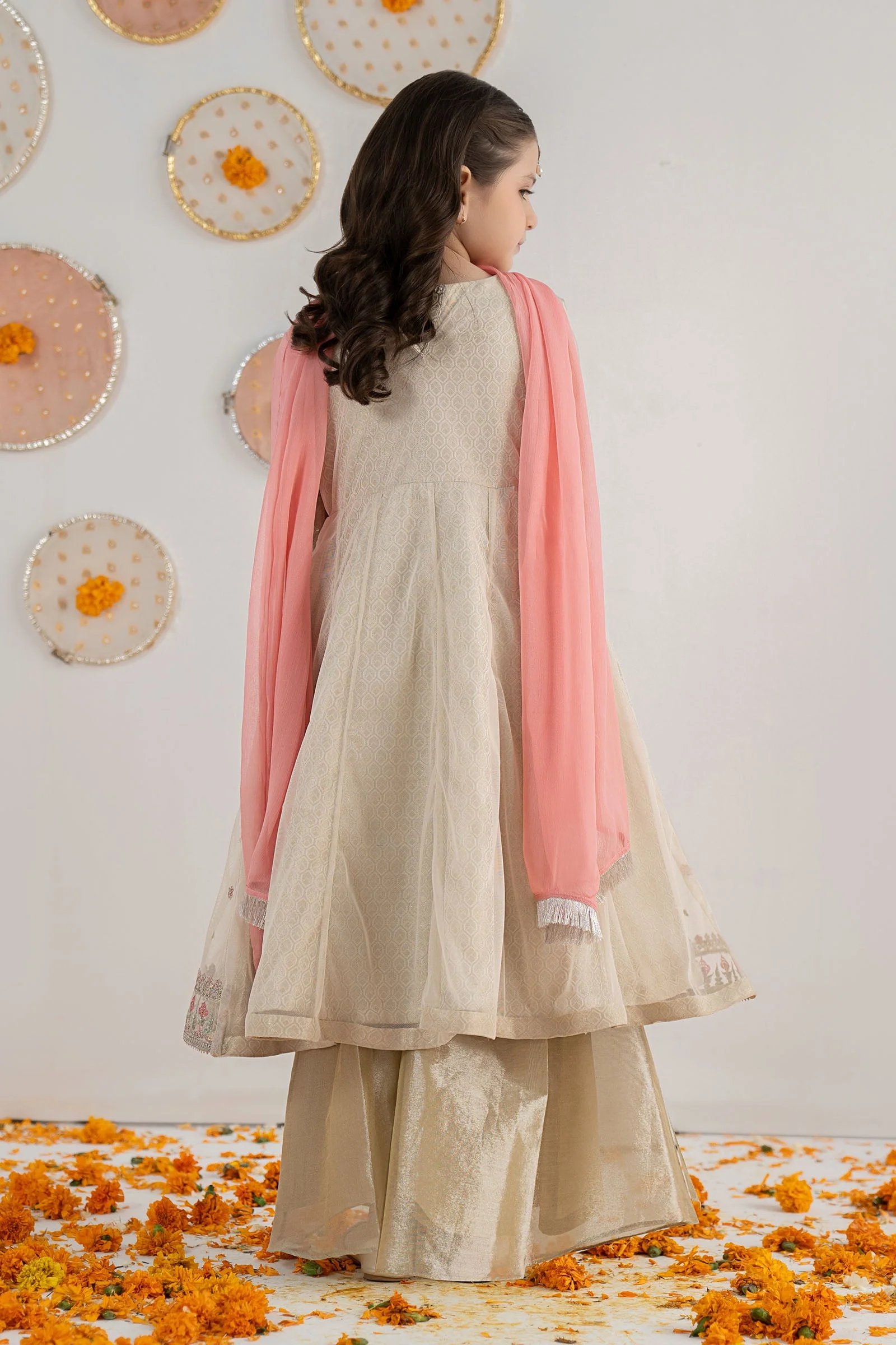 3 Piece Embroidered Net Suit - Image 8