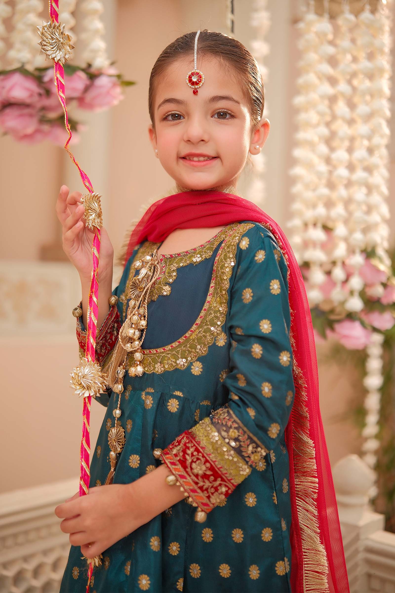 3 Piece Embroidered Jamawar Suit - Image 2