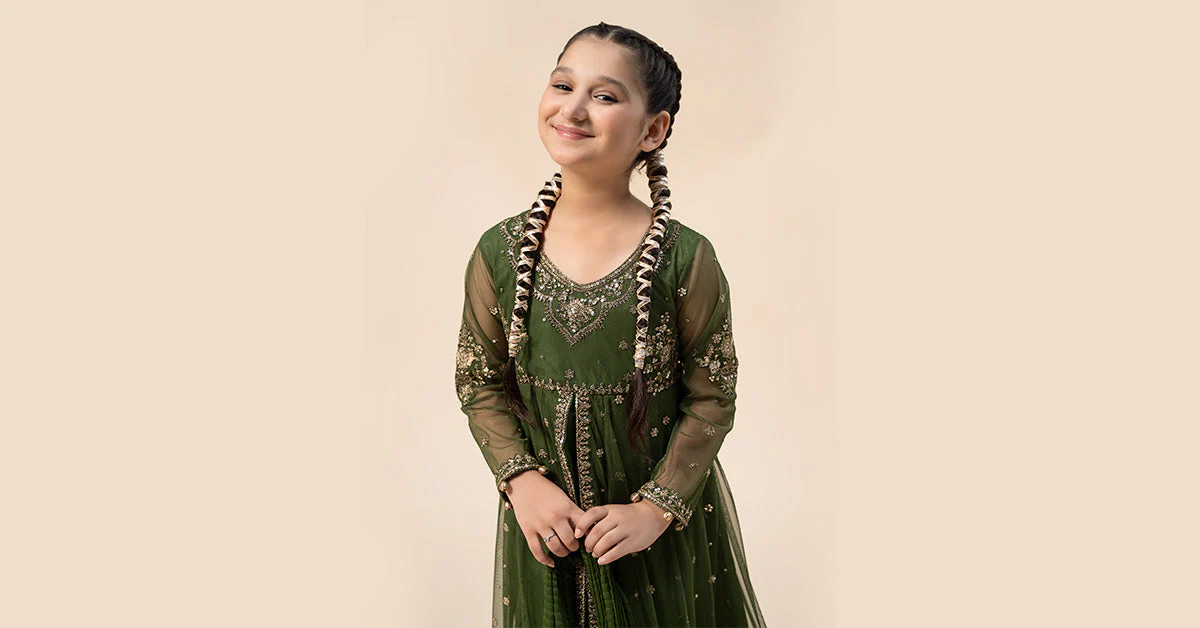 3 Piece Embroidered Net Suit - Image 7