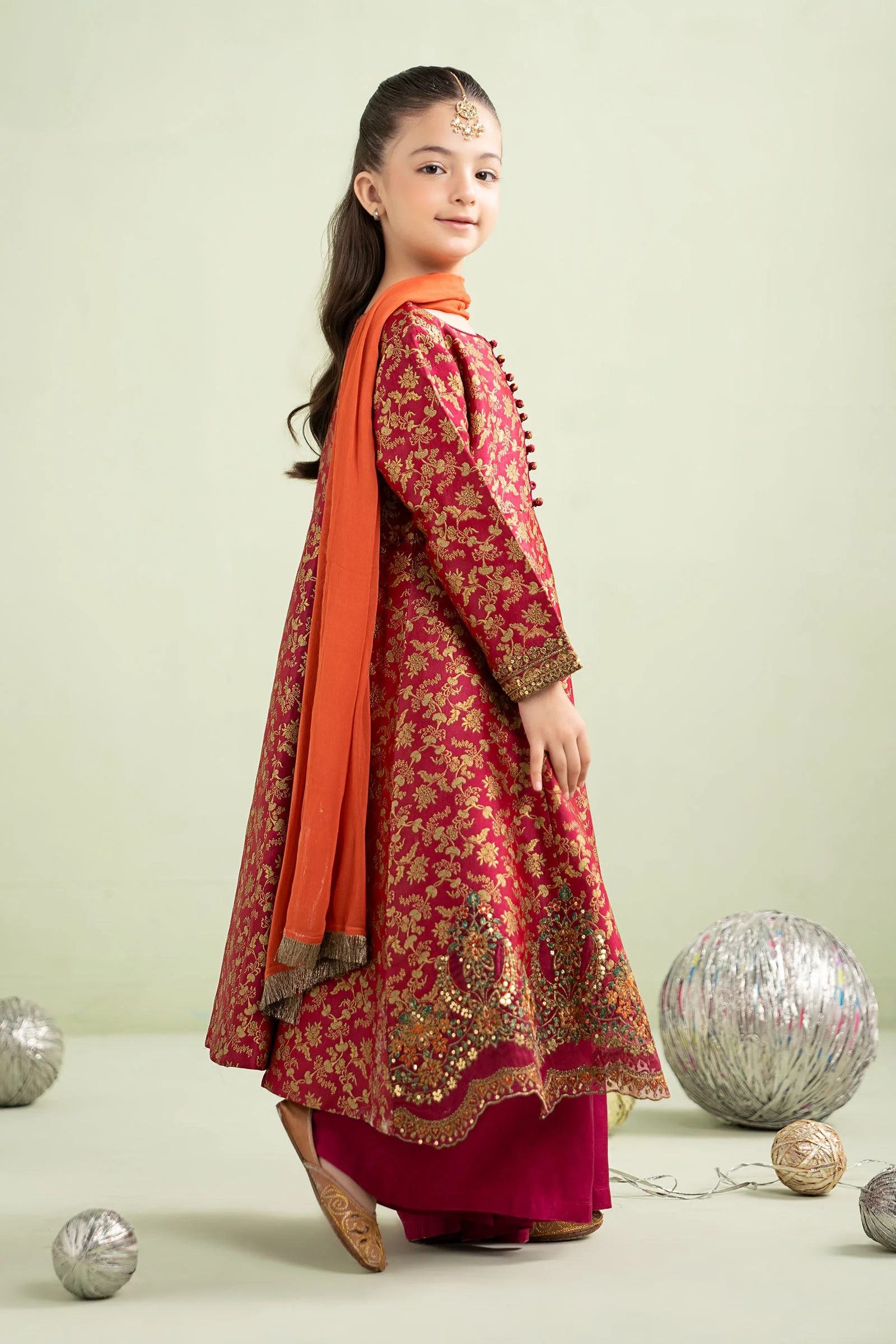 3 Piece Embroidered Jamawar Suit - Image 5