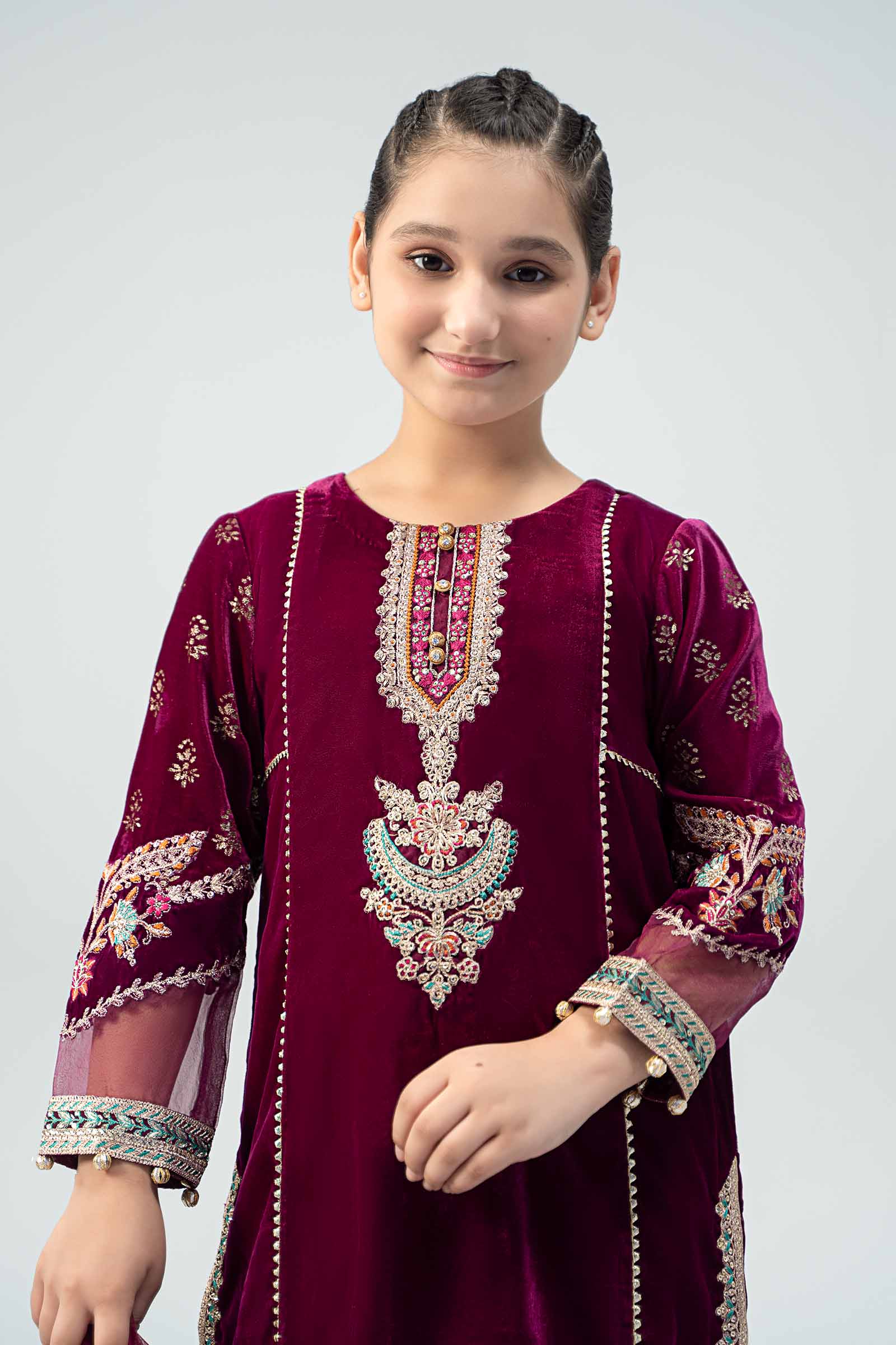 3 Piece Embroidered Velvet Suit - Image 2