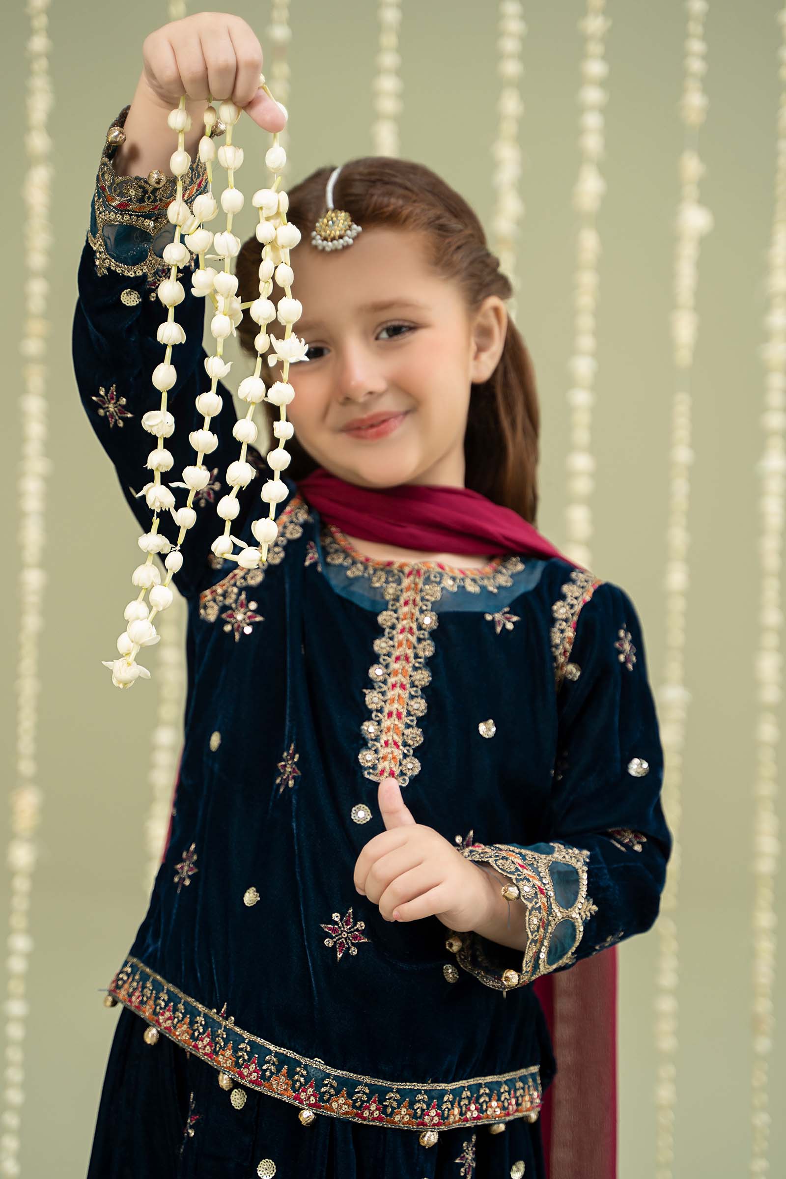 3 Piece Embroidered Velvet Suit - Image 2