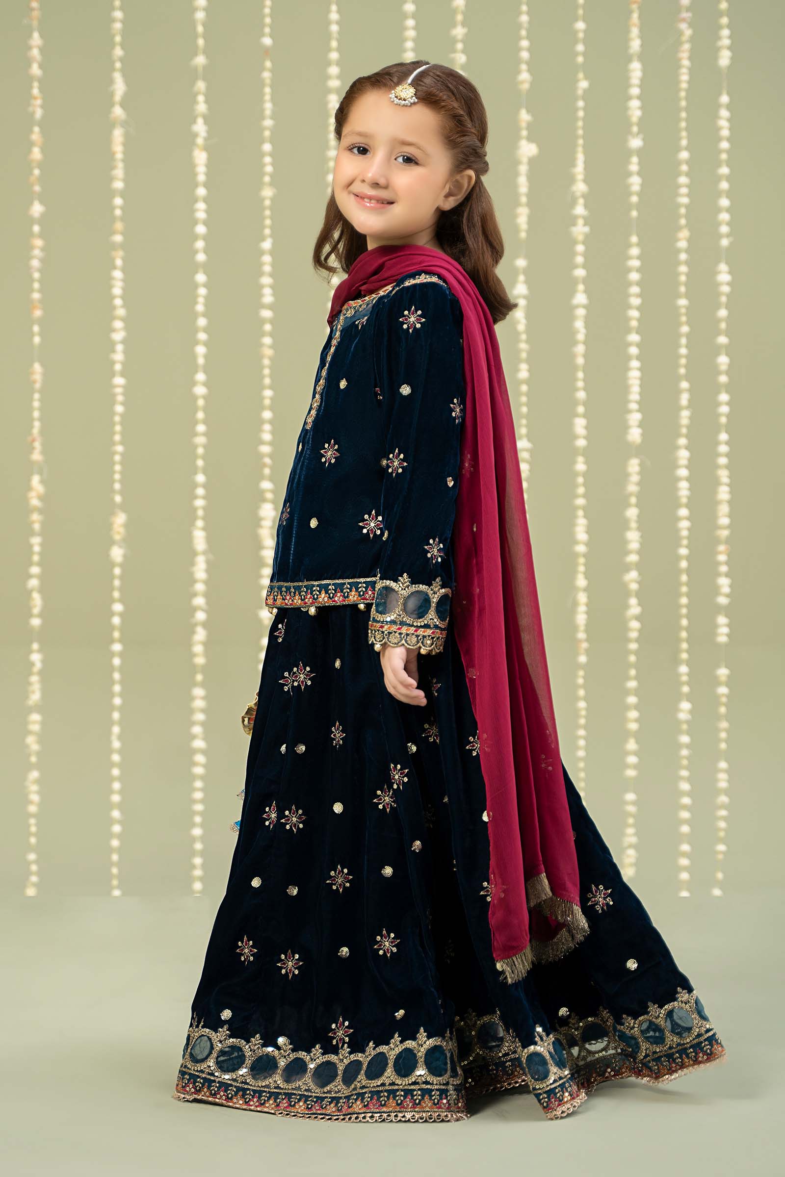 3 Piece Embroidered Velvet Suit - Image 5