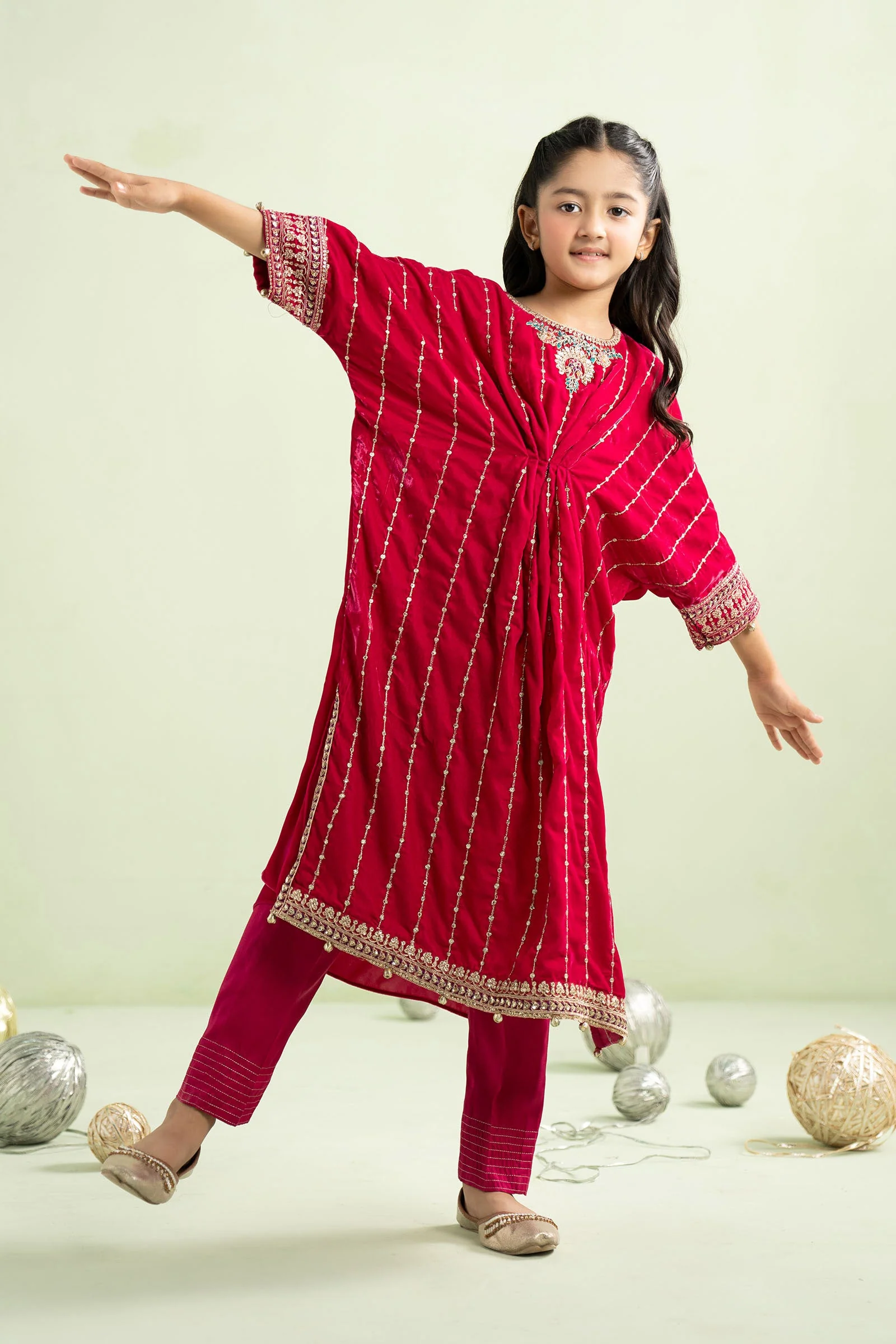 2 Piece Embroidered Velvet Suit