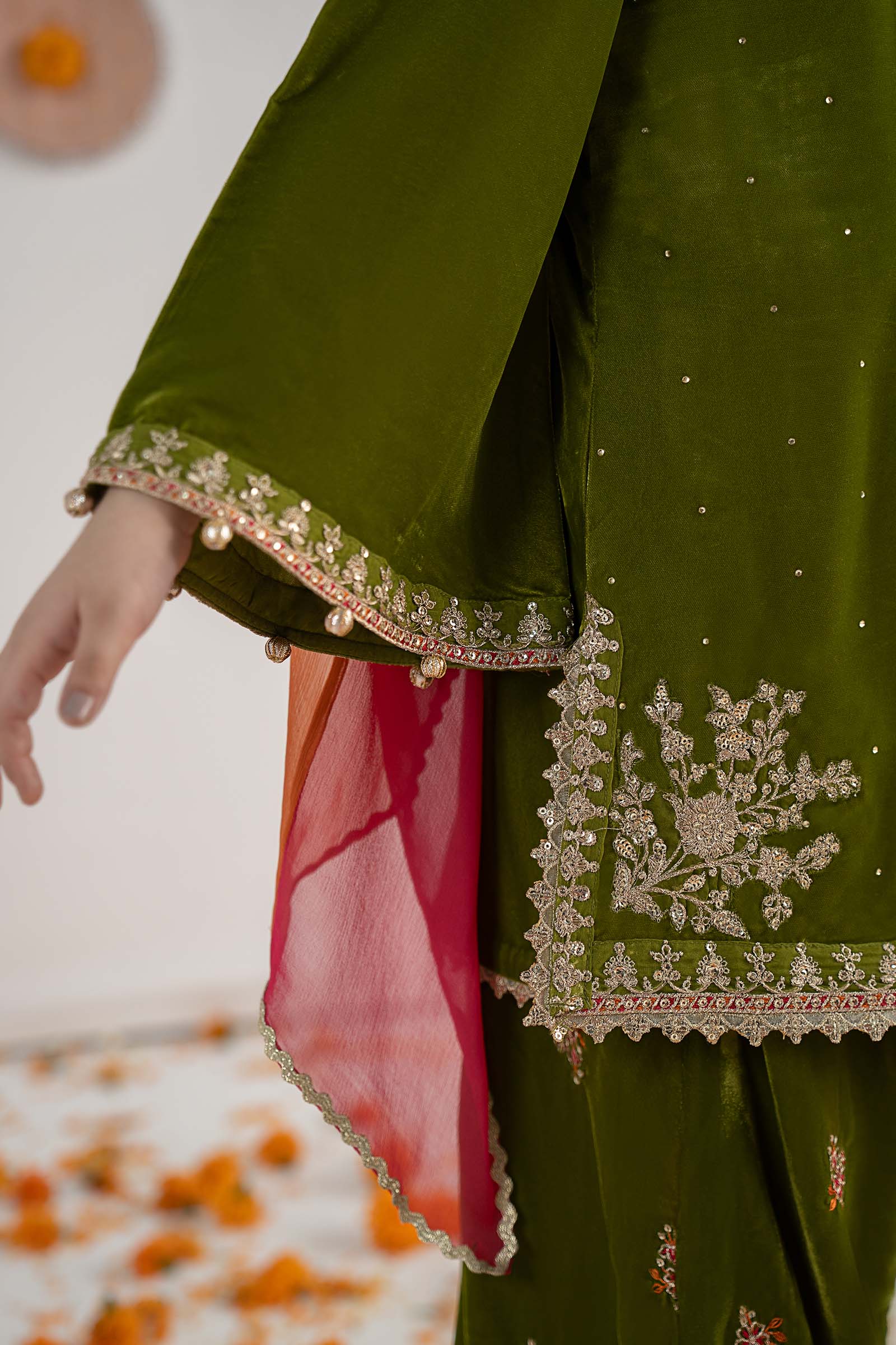 3 Piece Embroidered Velvet Suit - Image 4
