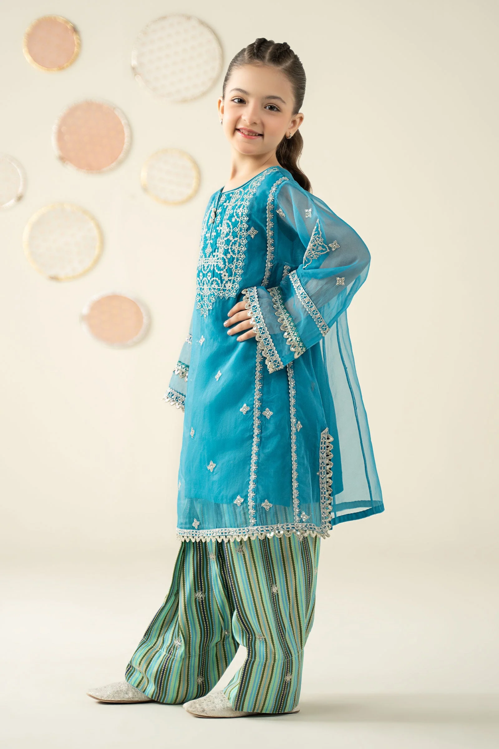 2 Piece Embroidered Organza Suit - Image 11