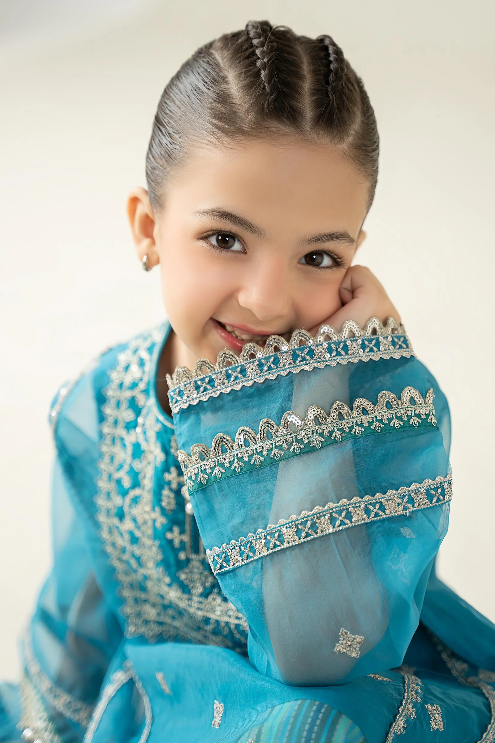 2 Piece Embroidered Organza Suit - Image 7
