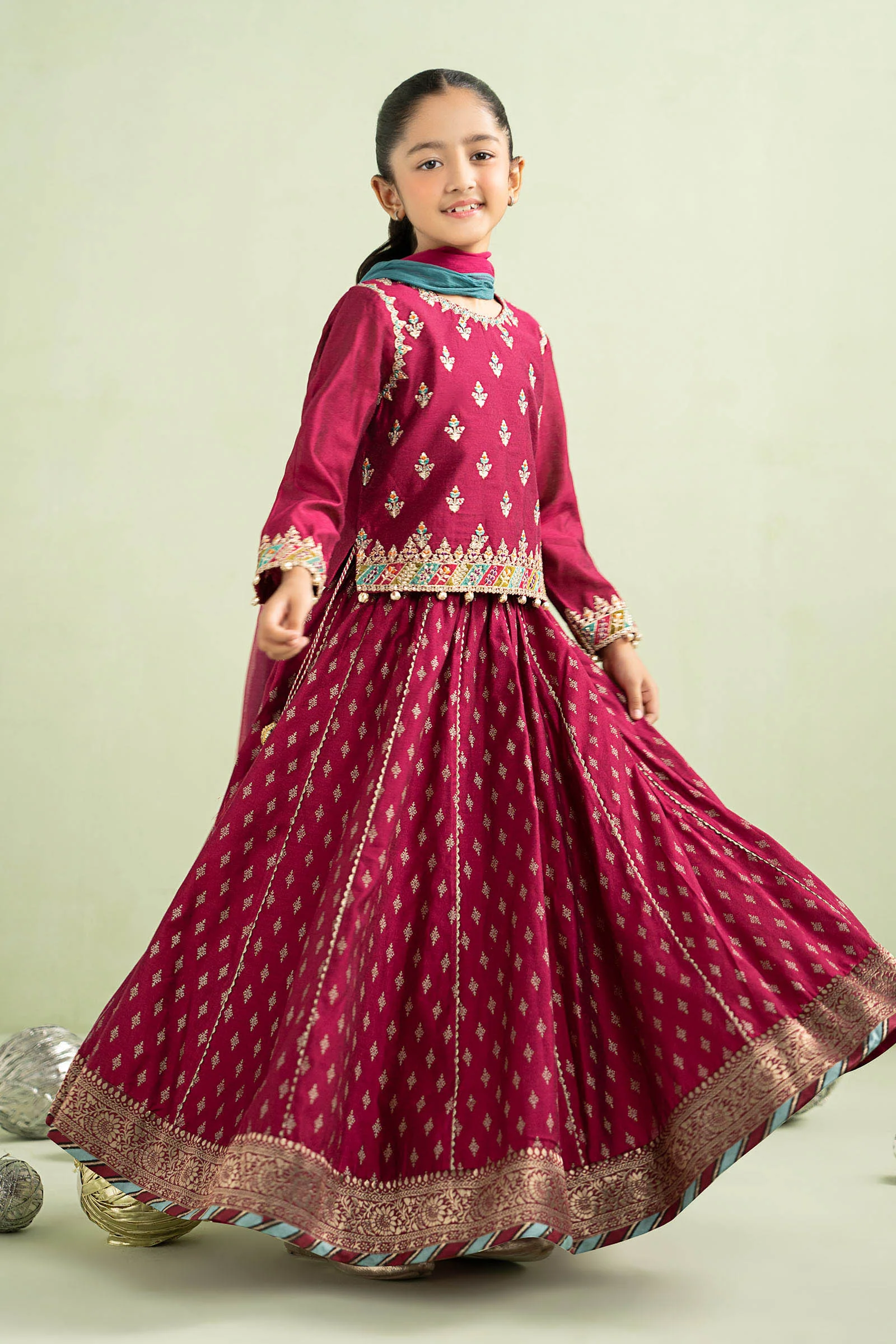3 Piece Embroidered Silk Net Suit - Image 2