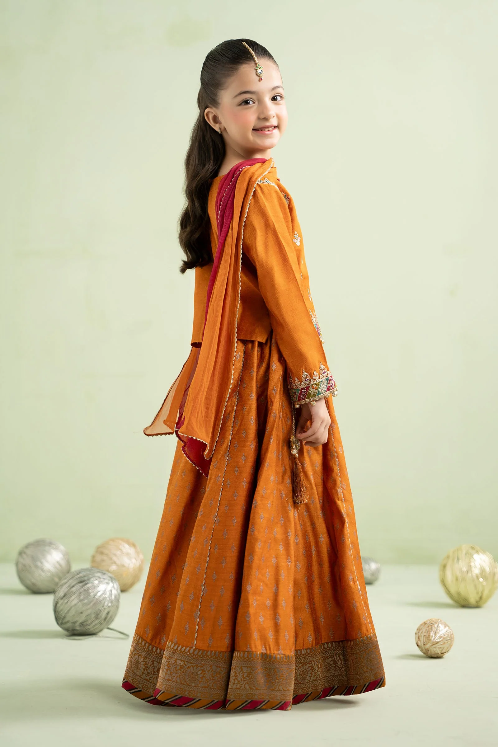 3 Piece Embroidered Silk Net Suit - Image 7