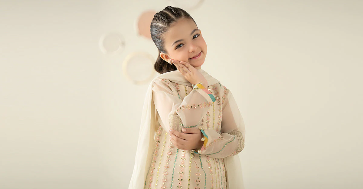 3 Piece Embroidered Organza Suit - Image 2