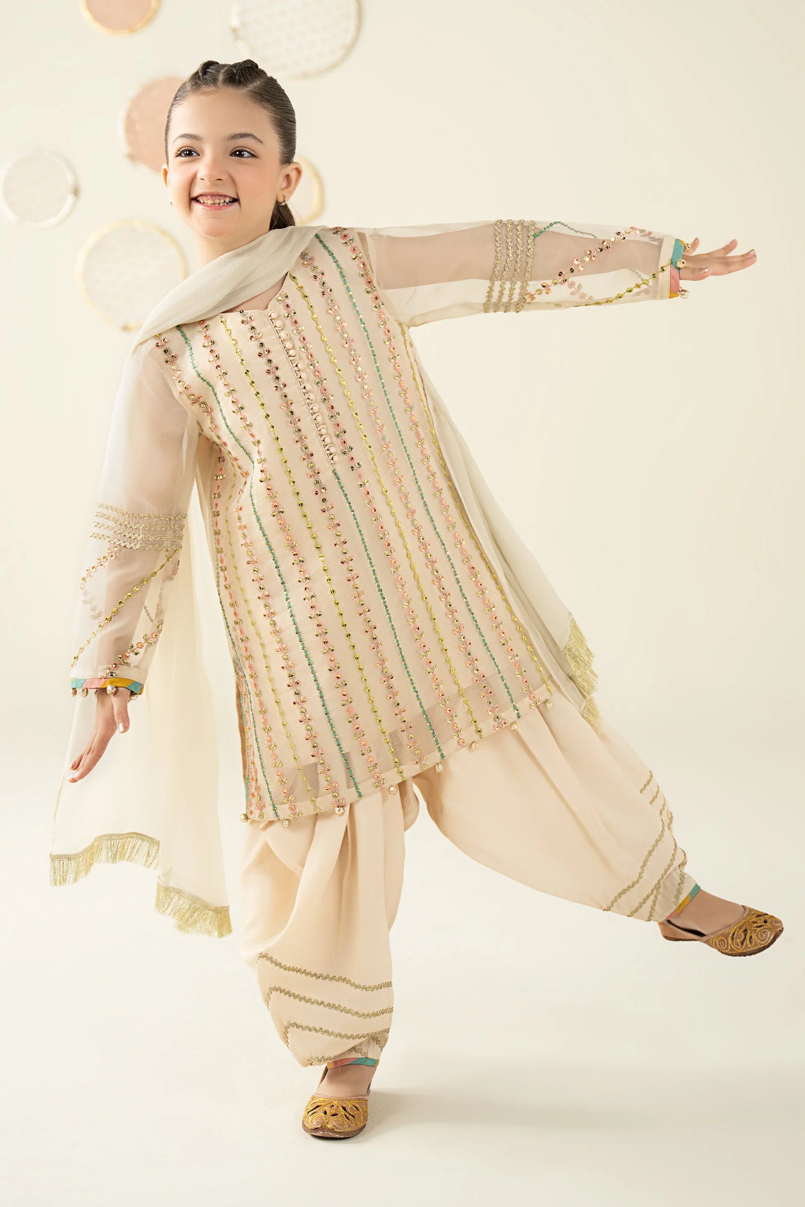 3 Piece Embroidered Organza Suit - Image 7