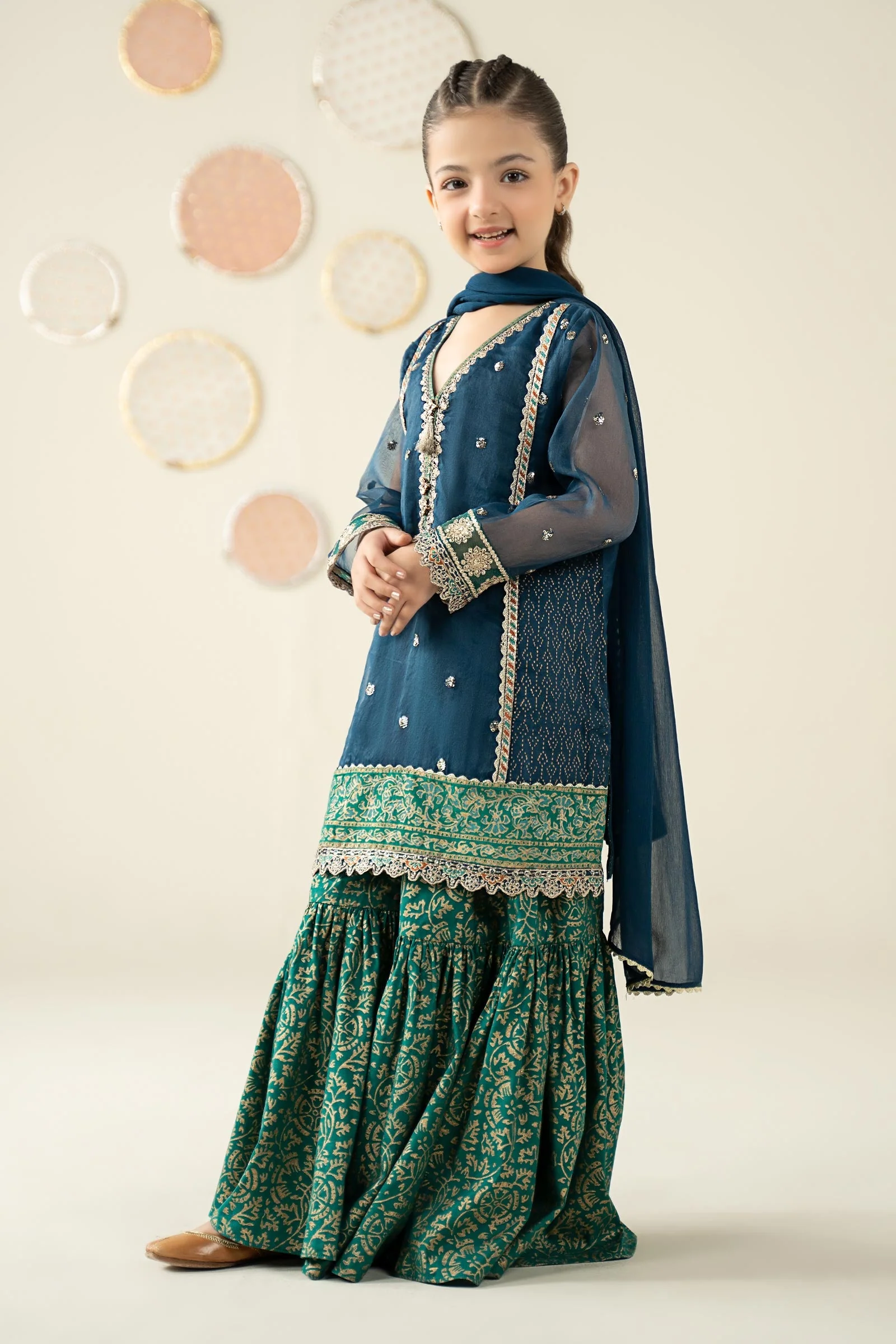 3 Piece Embroidered Organza Suit - Image 7