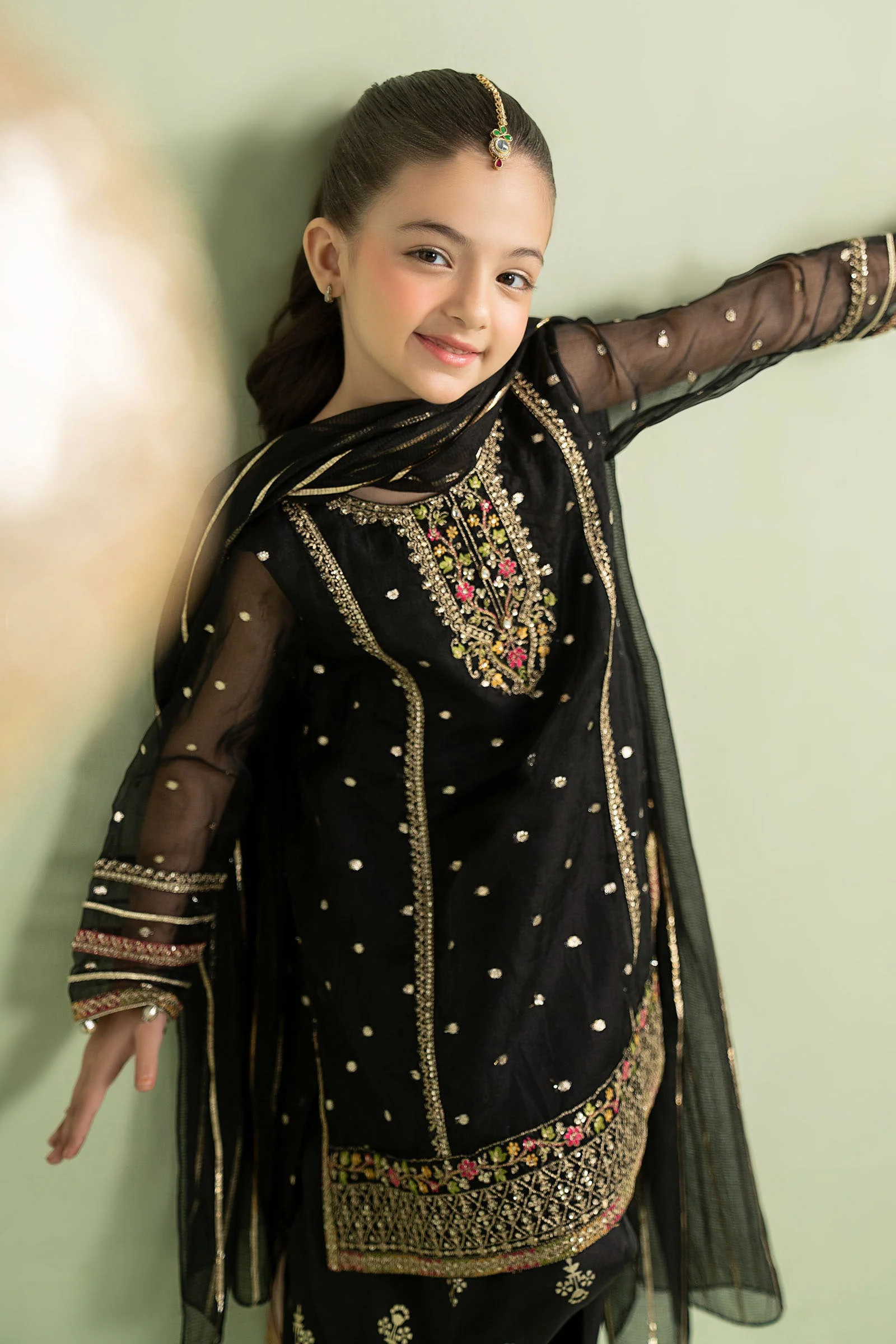 3 Piece Embroidered Lurex Organza Suit - Image 2