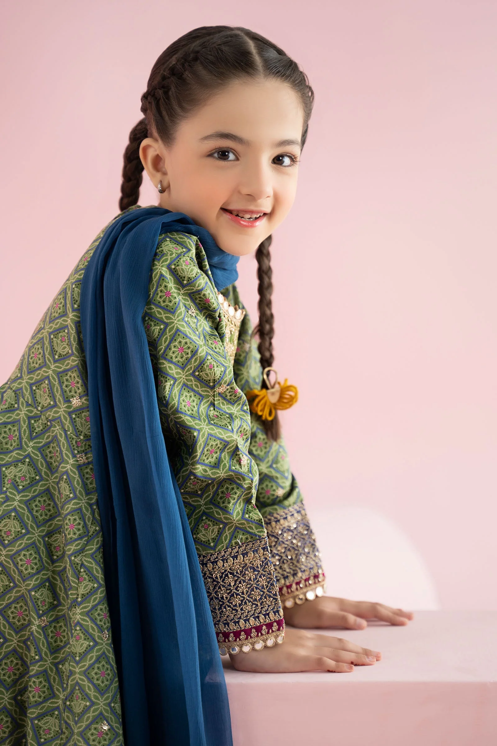 3 Piece Embroidered PK Raw Silk Suit - Image 3
