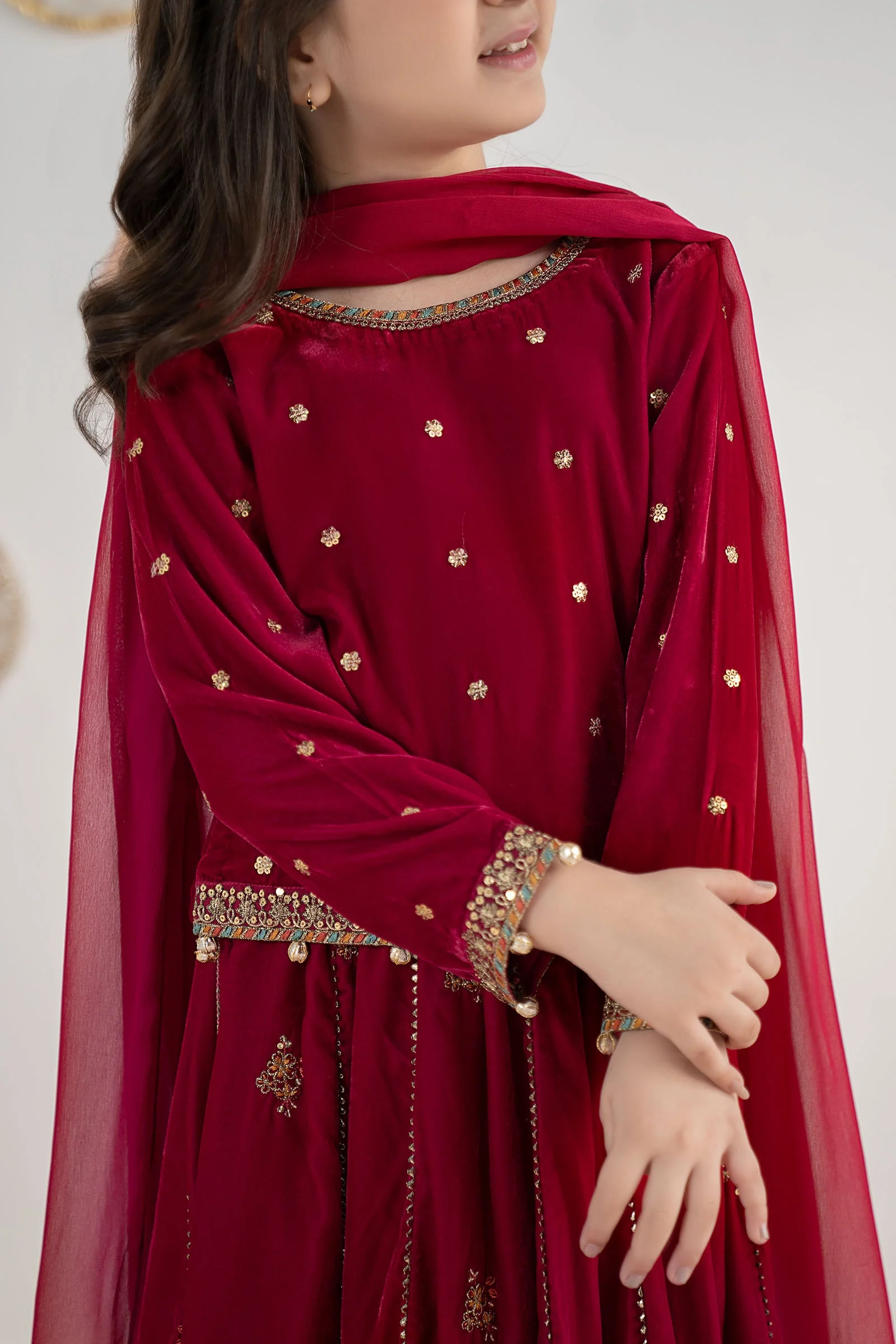 3 Piece Embroidered Velvet Suit - Image 3