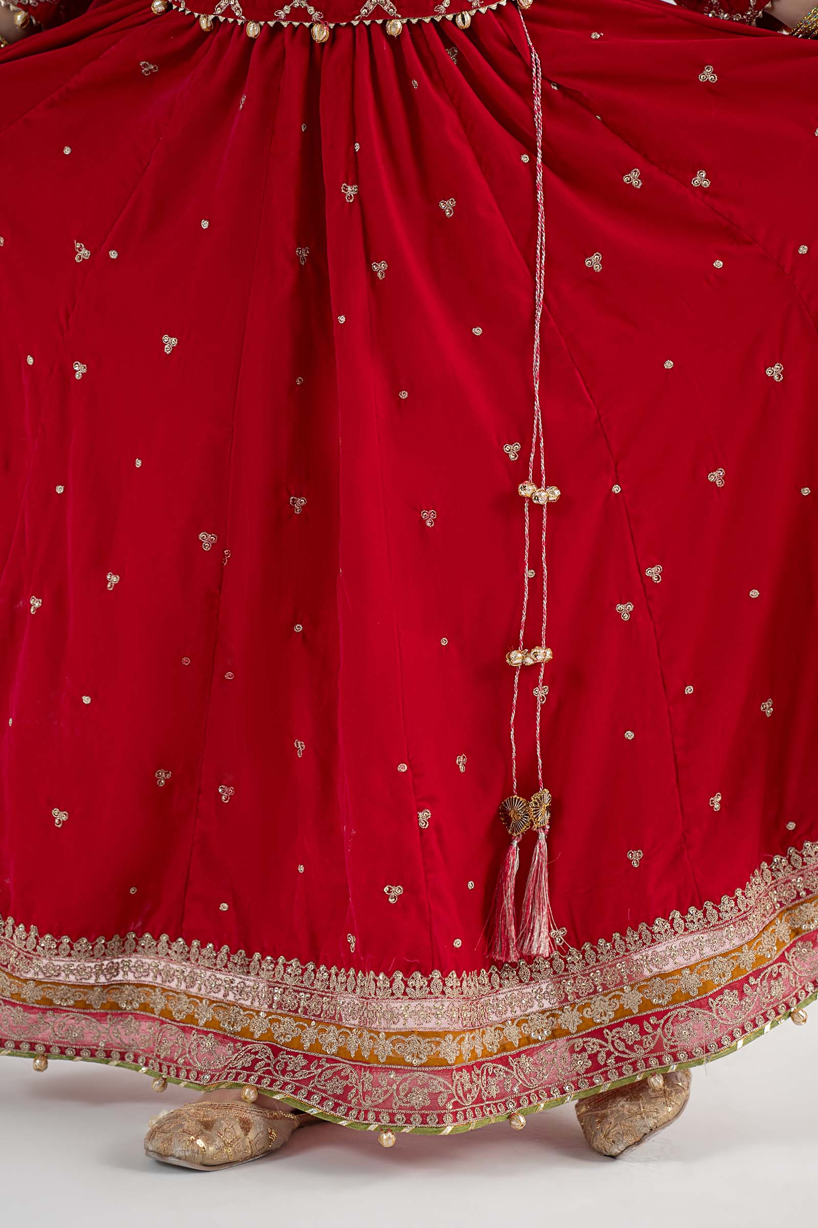 3 Piece Embroidered Velvet Suit - Image 4