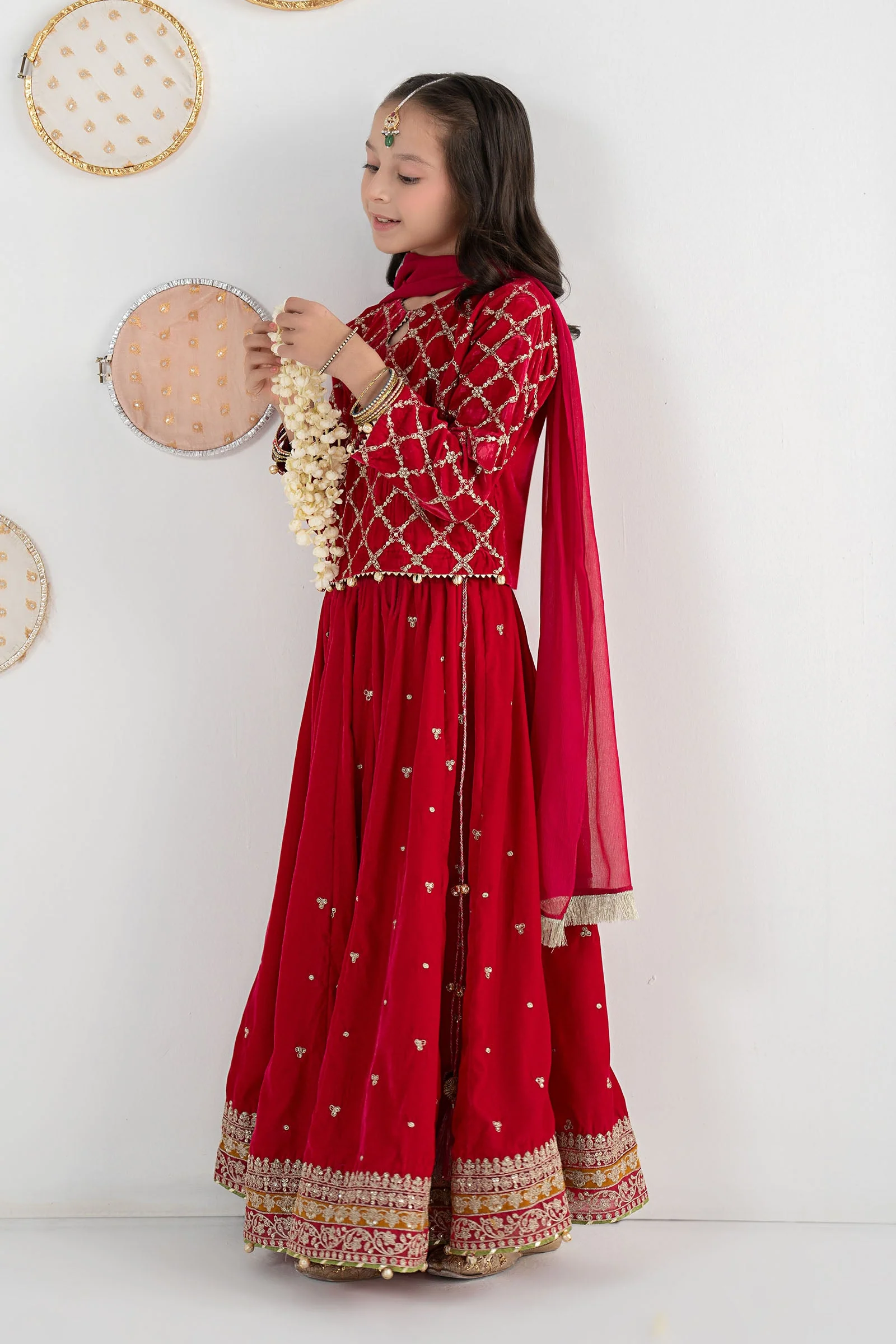 3 Piece Embroidered Velvet Suit - Image 6