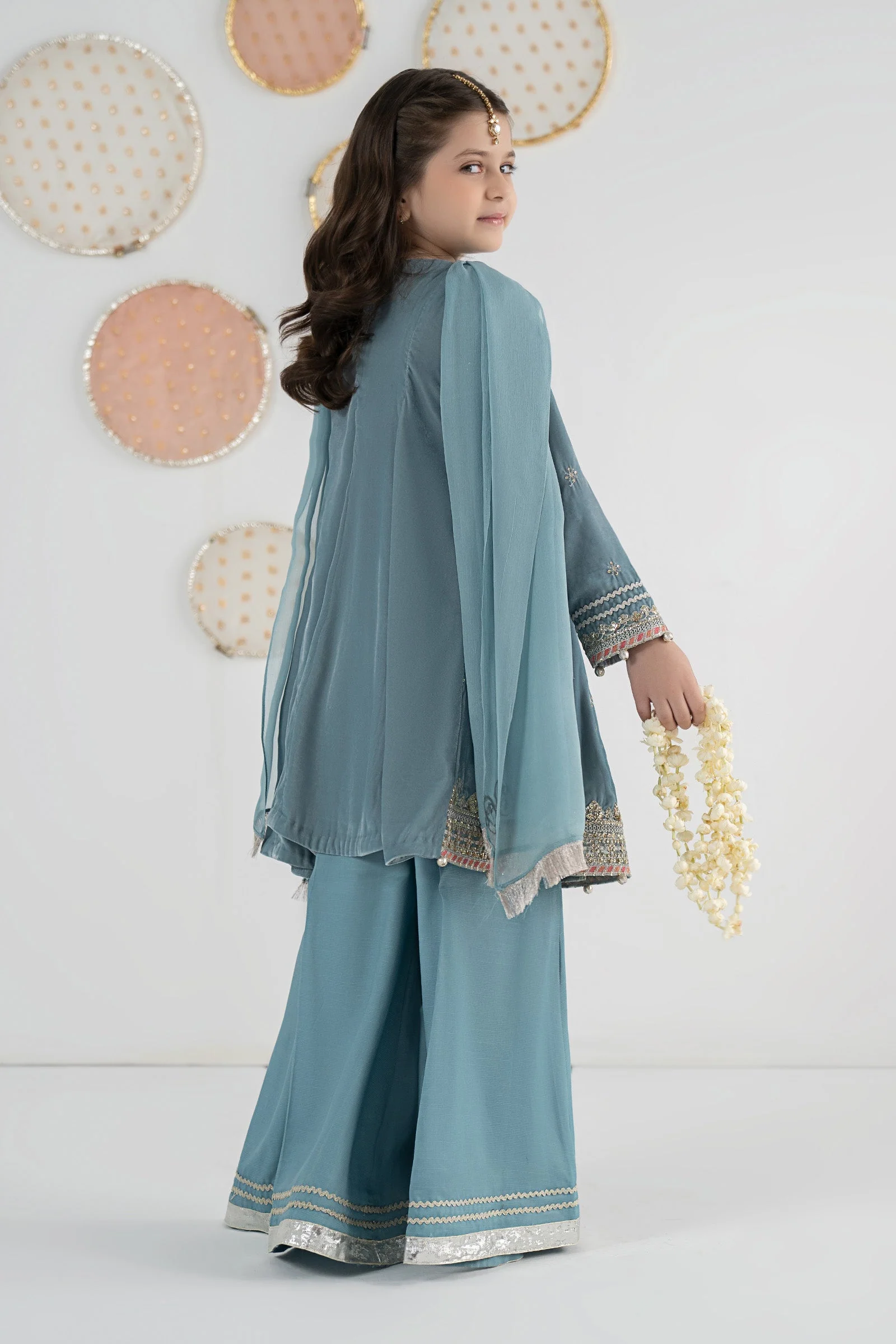 3 Piece Embroidered Velvet Suit - Image 5