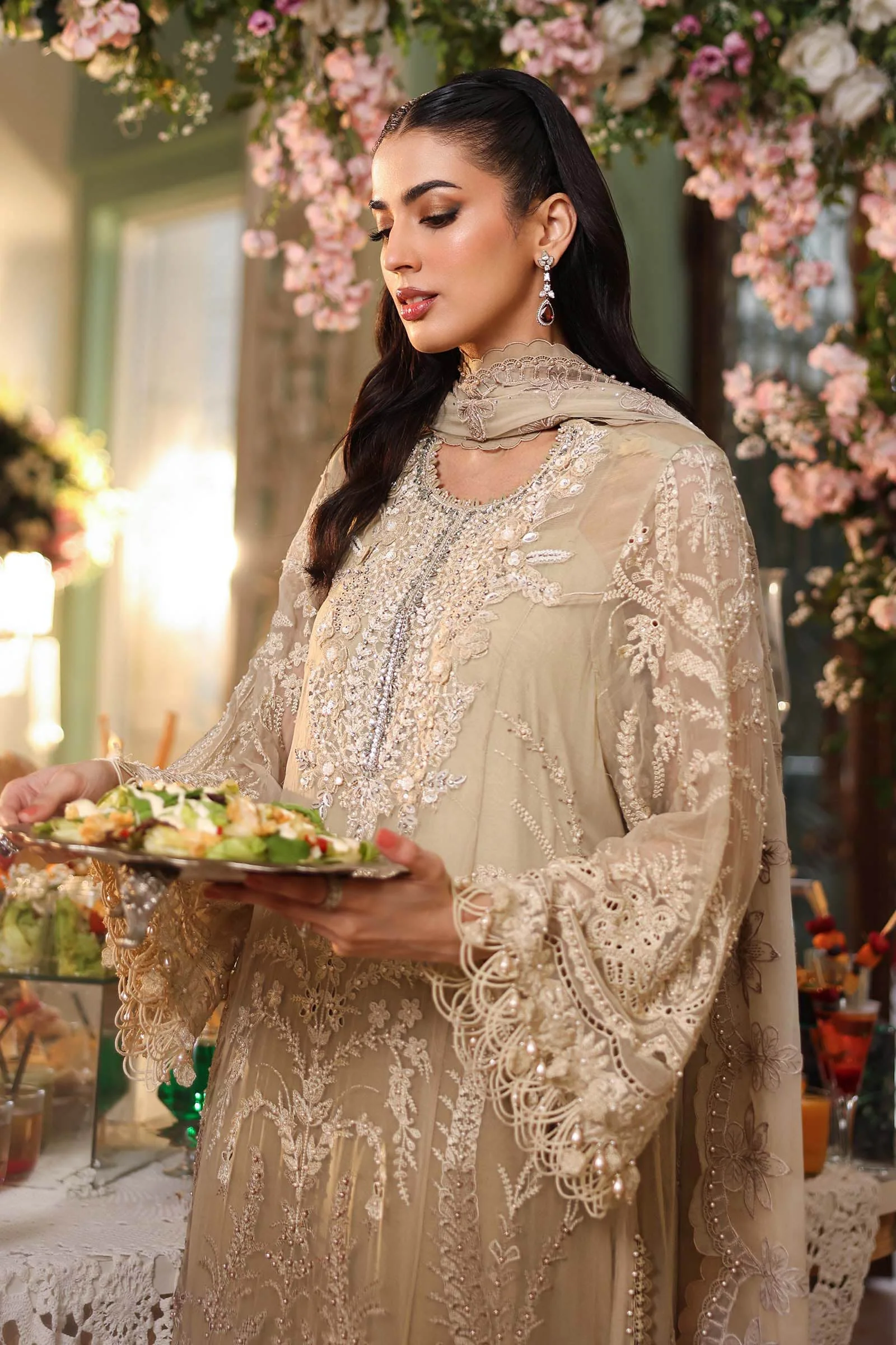 3 Piece Unstitched Embroidered Chiffon Suit - Image 3