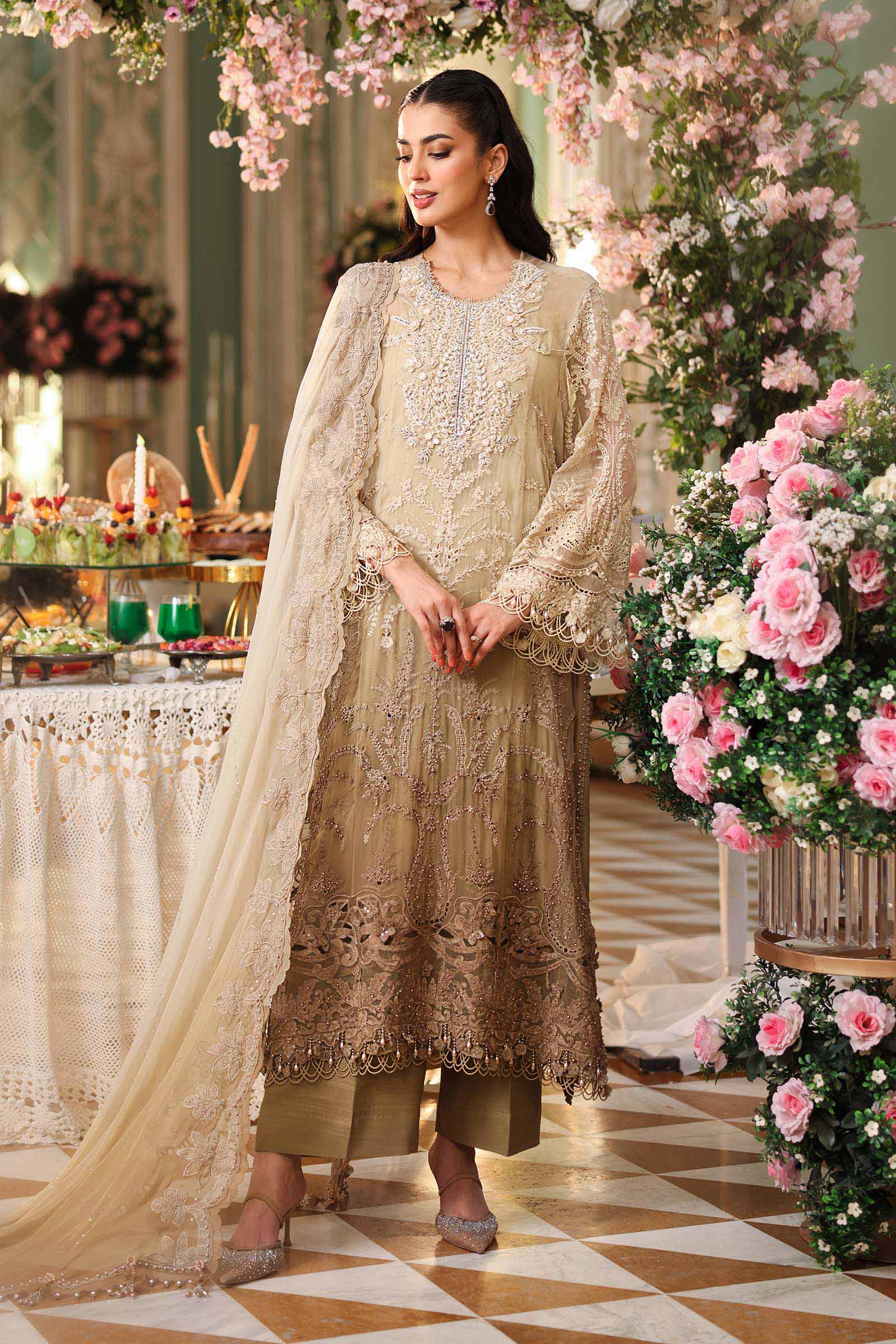 3 Piece Unstitched Embroidered Chiffon Suit - Image 7