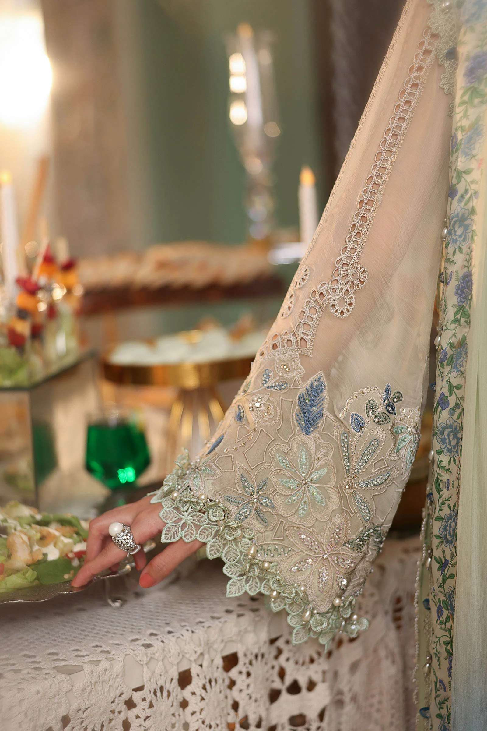 3 Piece Unstitched Embroidered Chiffon Suit - Image 4
