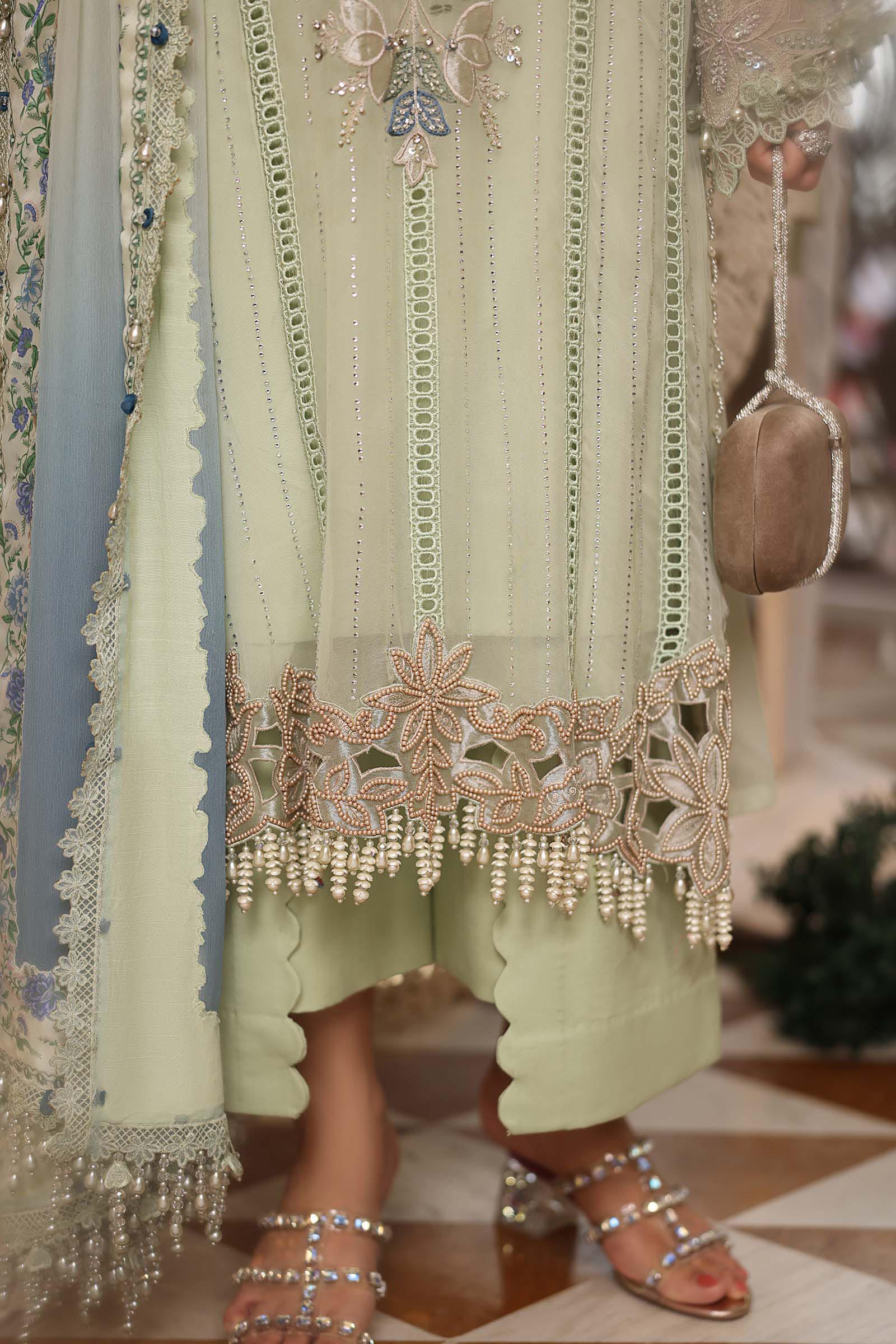 3 Piece Unstitched Embroidered Chiffon Suit - Image 5