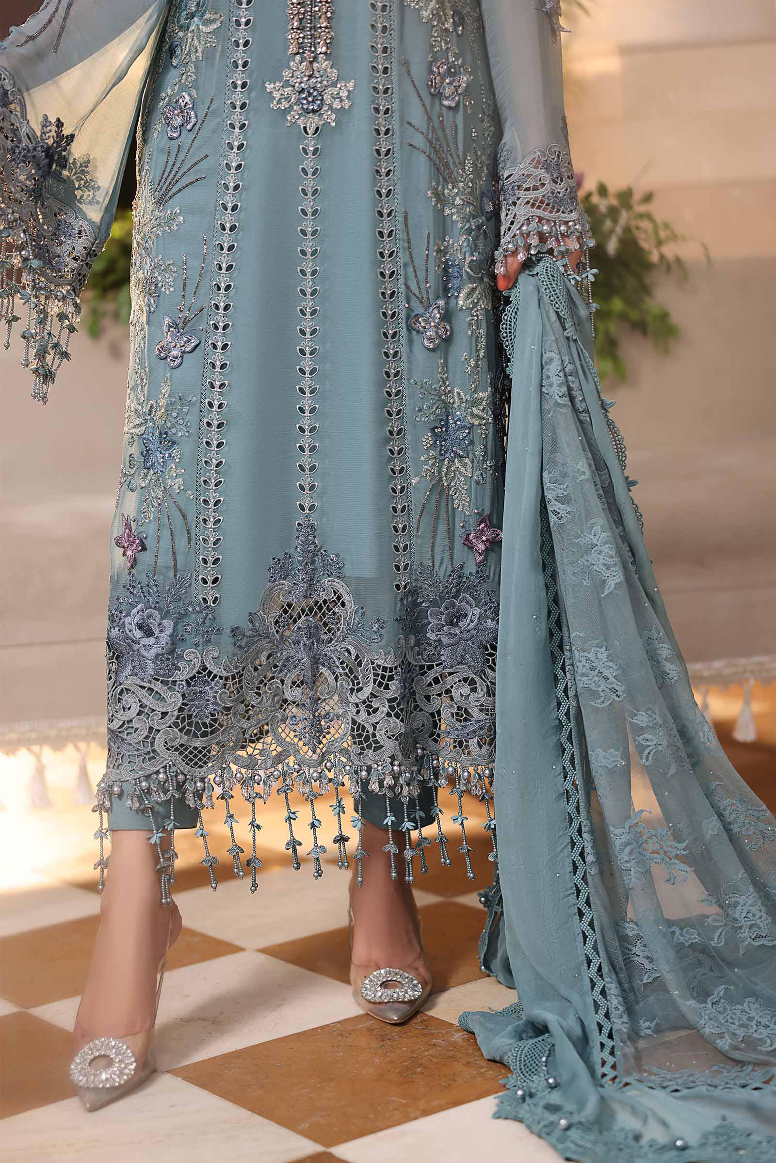 3 Piece Unstitched Embroidered Chiffon Suit - Image 8