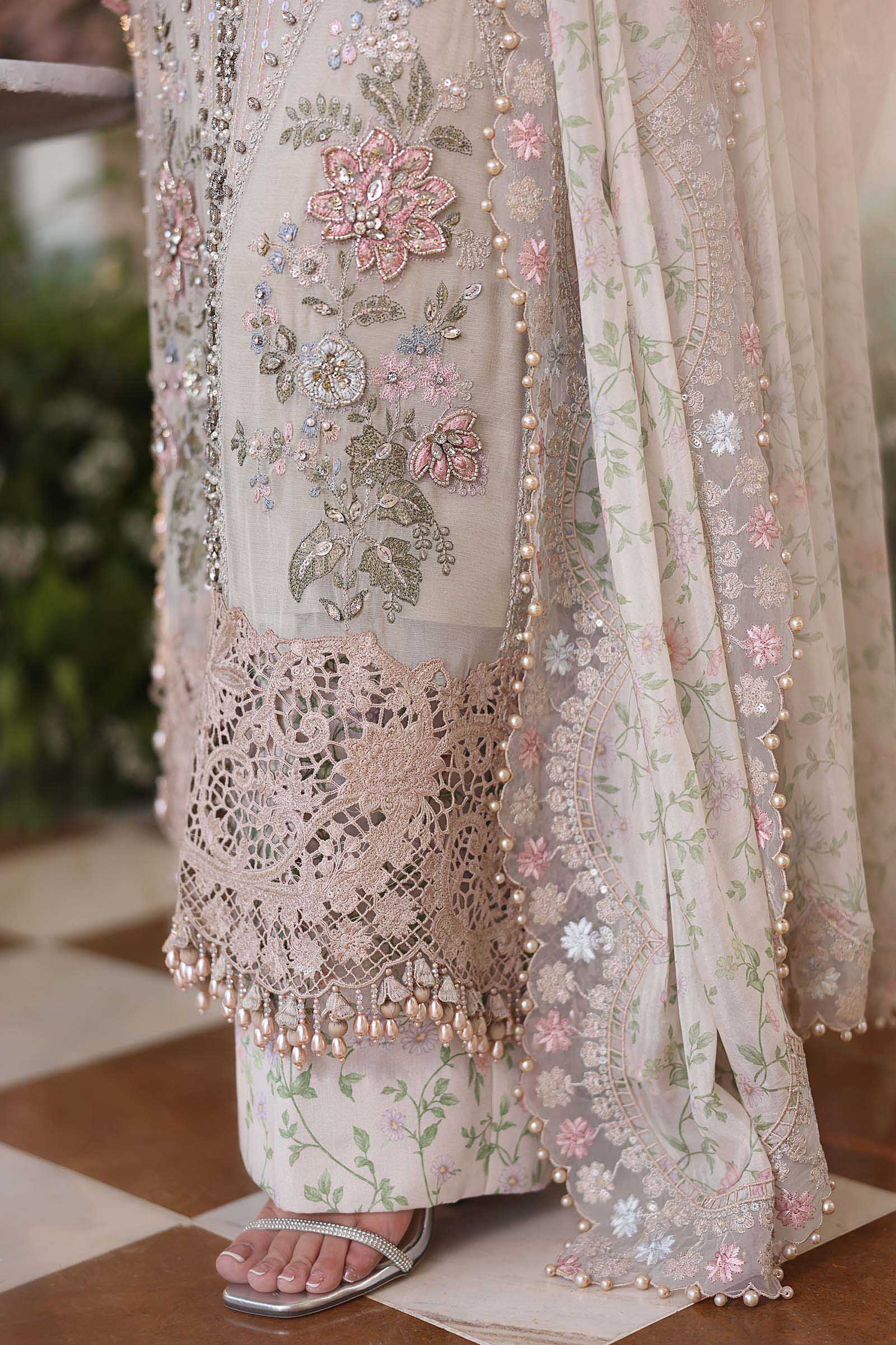 3 Piece Unstitched Embroidered Chiffon Suit - Image 10