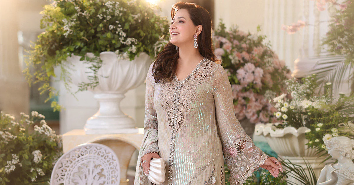 3 Piece Unstitched Embroidered Chiffon Suit - Image 12