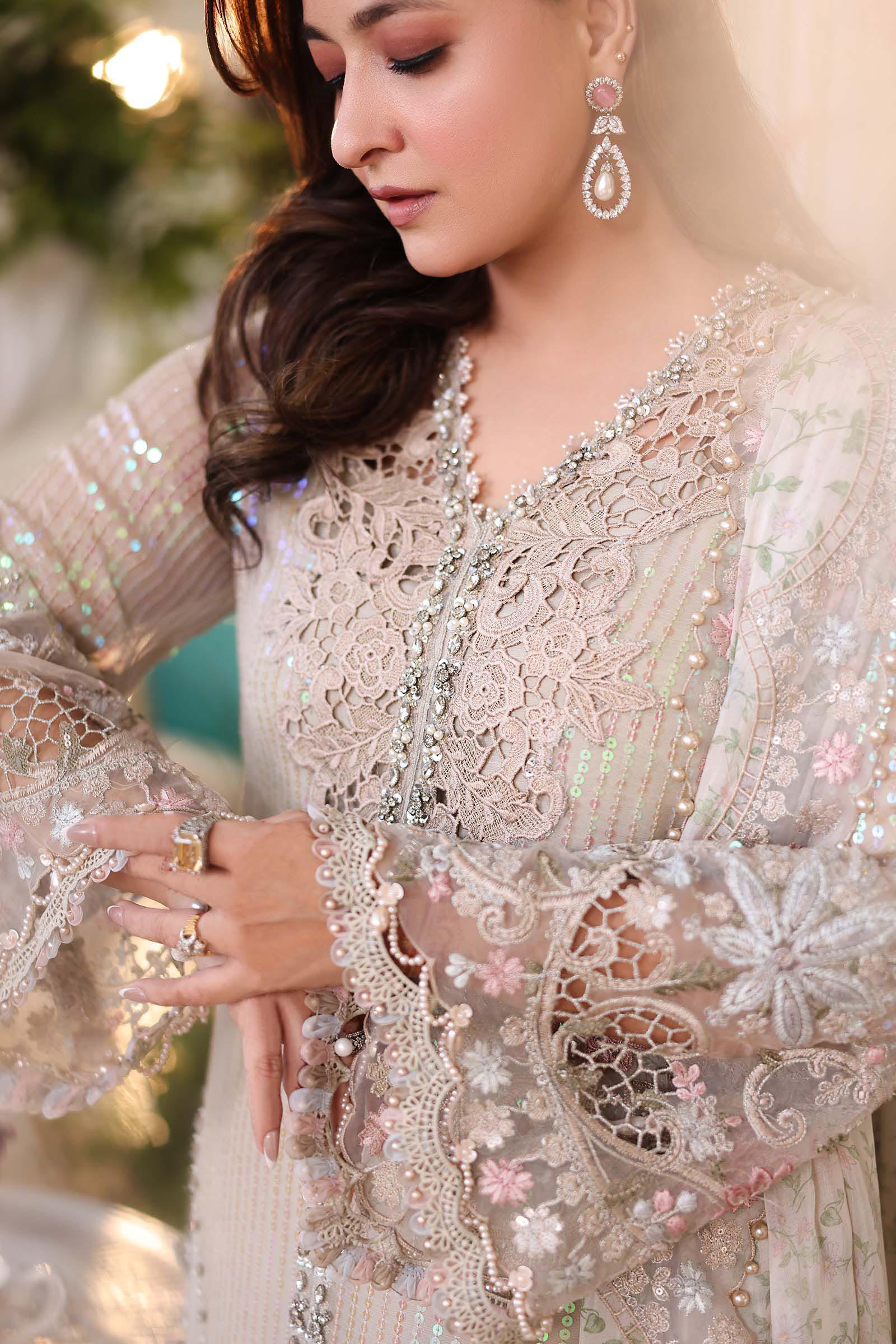 3 Piece Unstitched Embroidered Chiffon Suit - Image 6