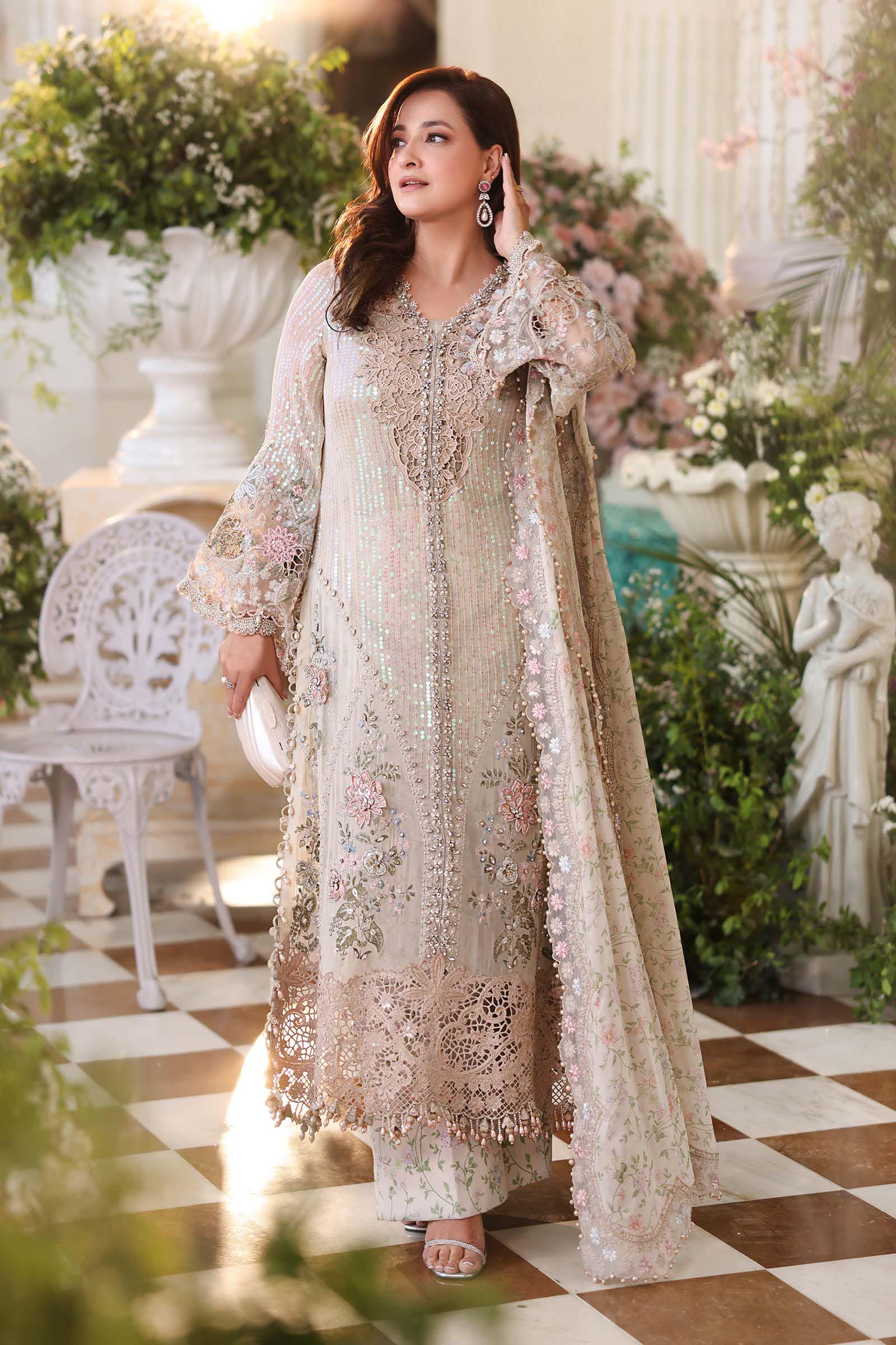 3 Piece Unstitched Embroidered Chiffon Suit - Image 8