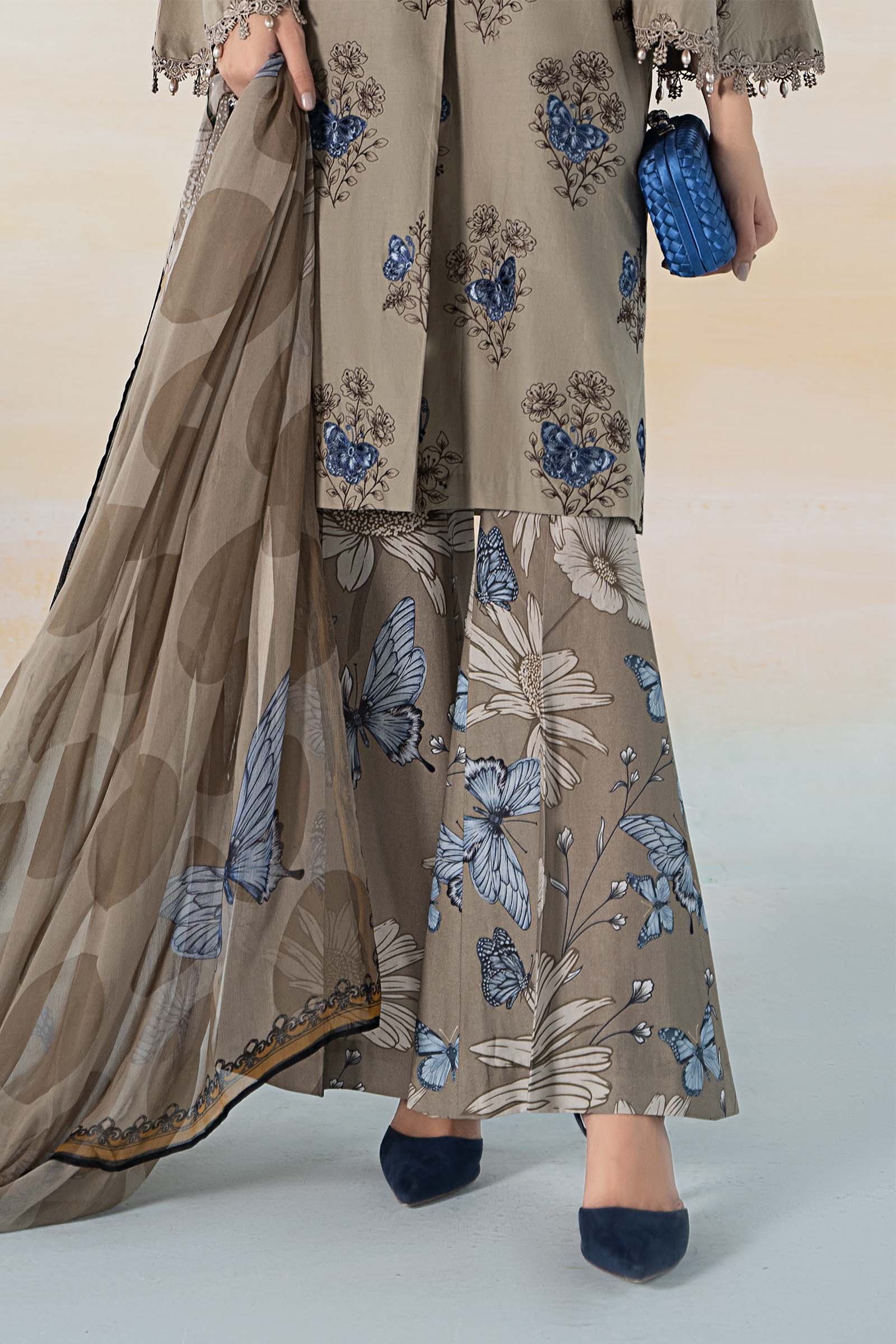 3 PIECE PRINTED LAWN SUIT - Image 4
