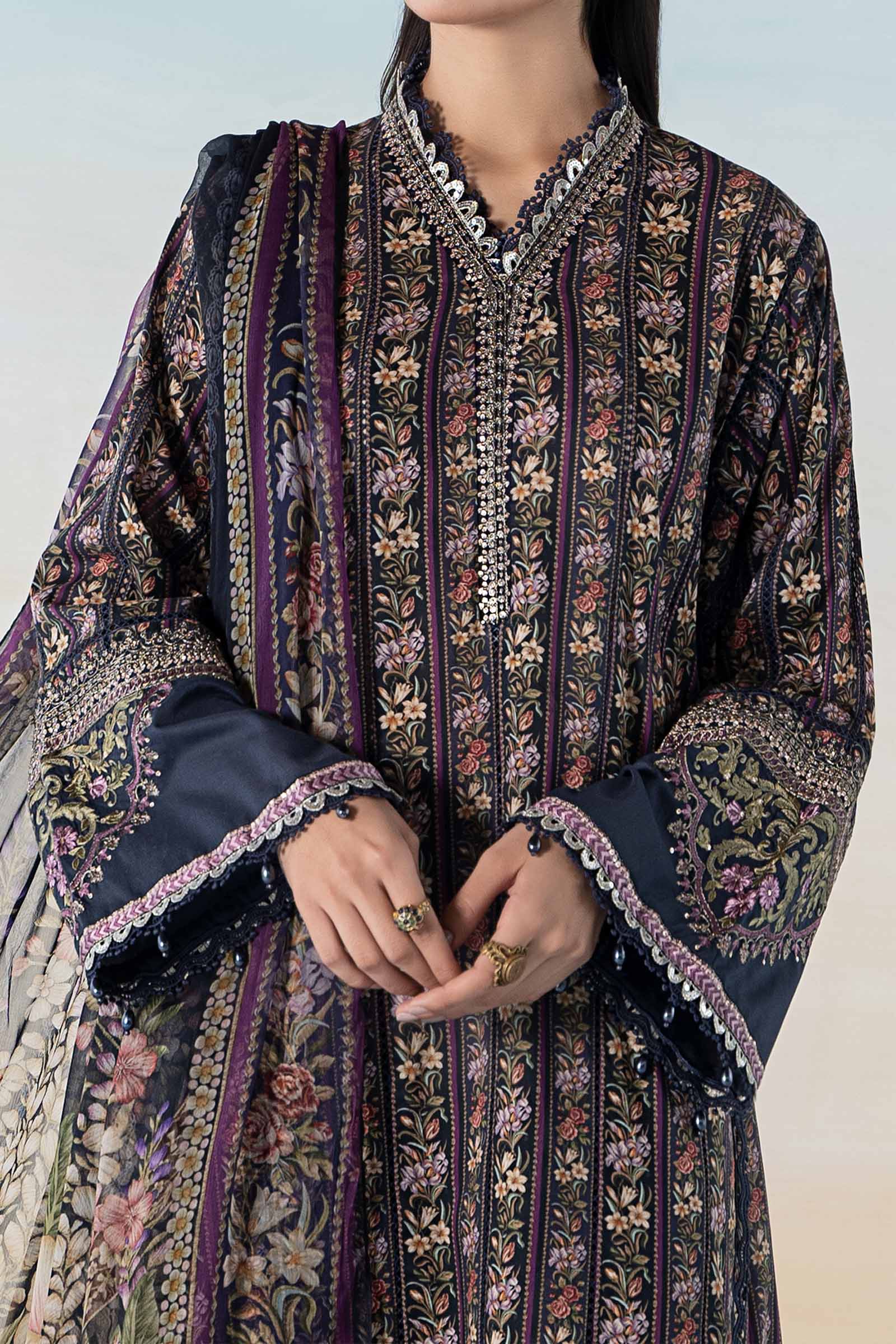 3 PIECE PRINTED LAWN SUIT - Image 4