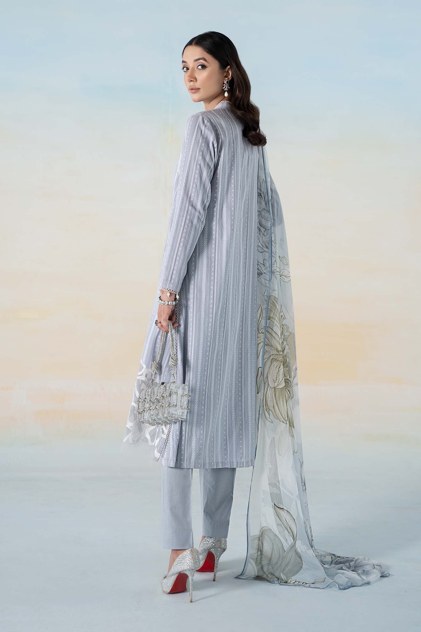 3 PIECE DYED LAWN SUIT - Image 6