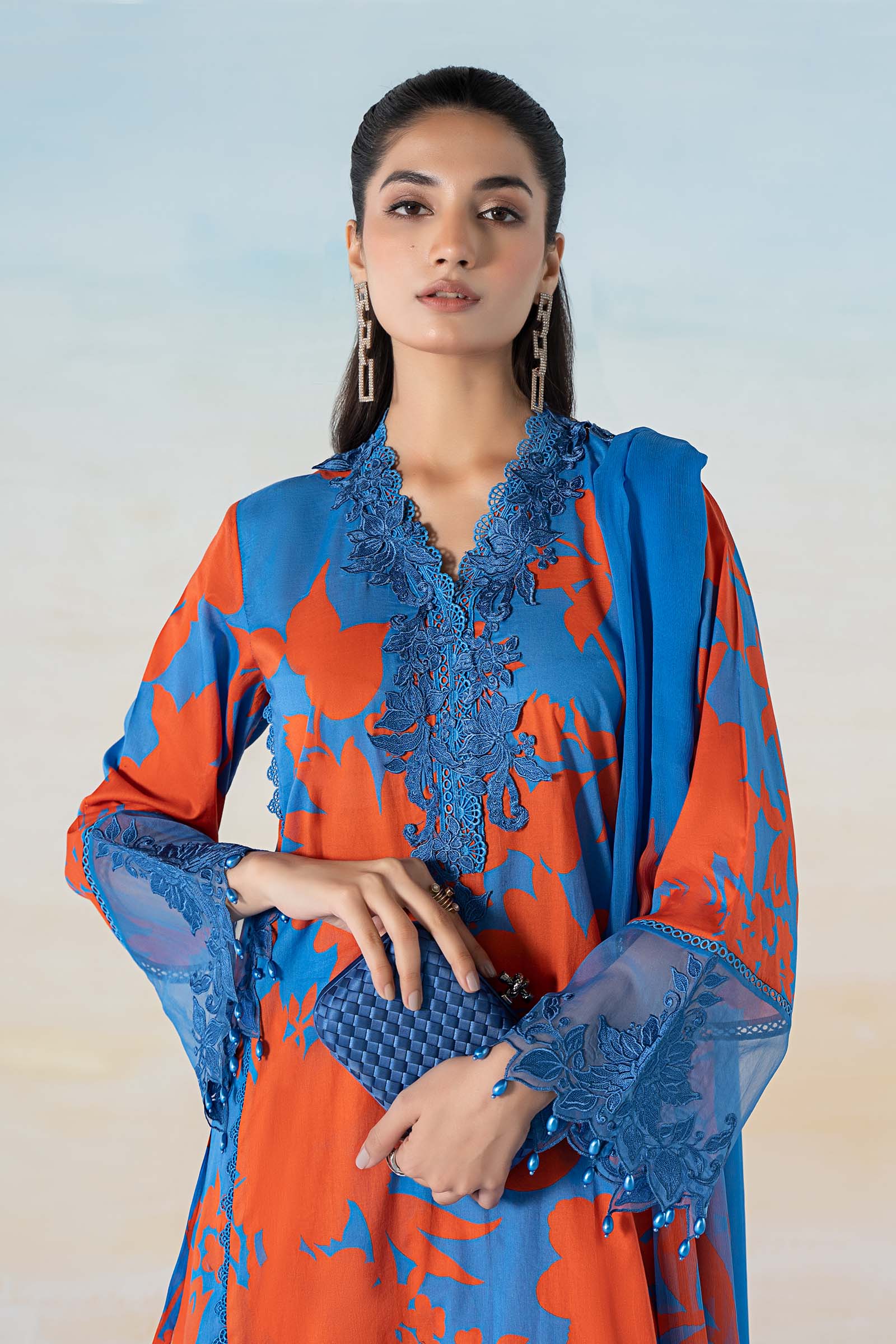 3 PIECE PRINTED LAWN SUIT - Image 2