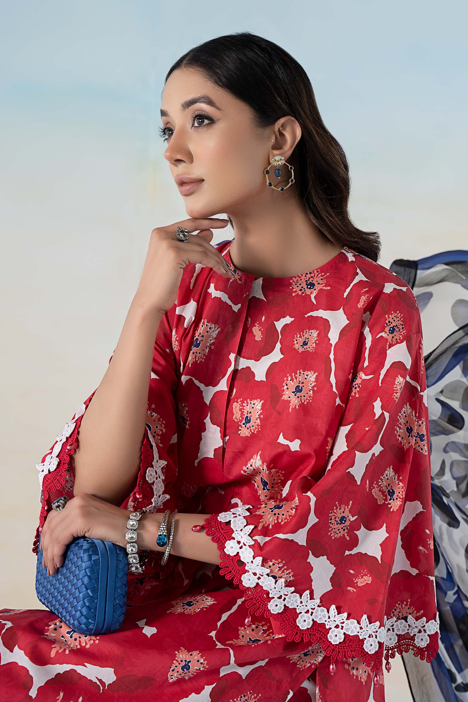 3 PIECE PRINTED LAWN SUIT - Image 2
