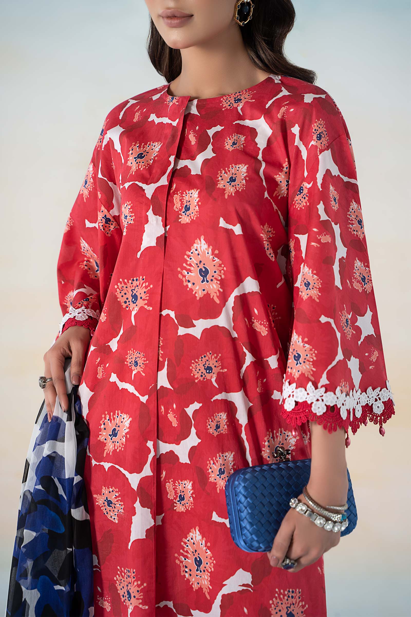 3 PIECE PRINTED LAWN SUIT - Image 4