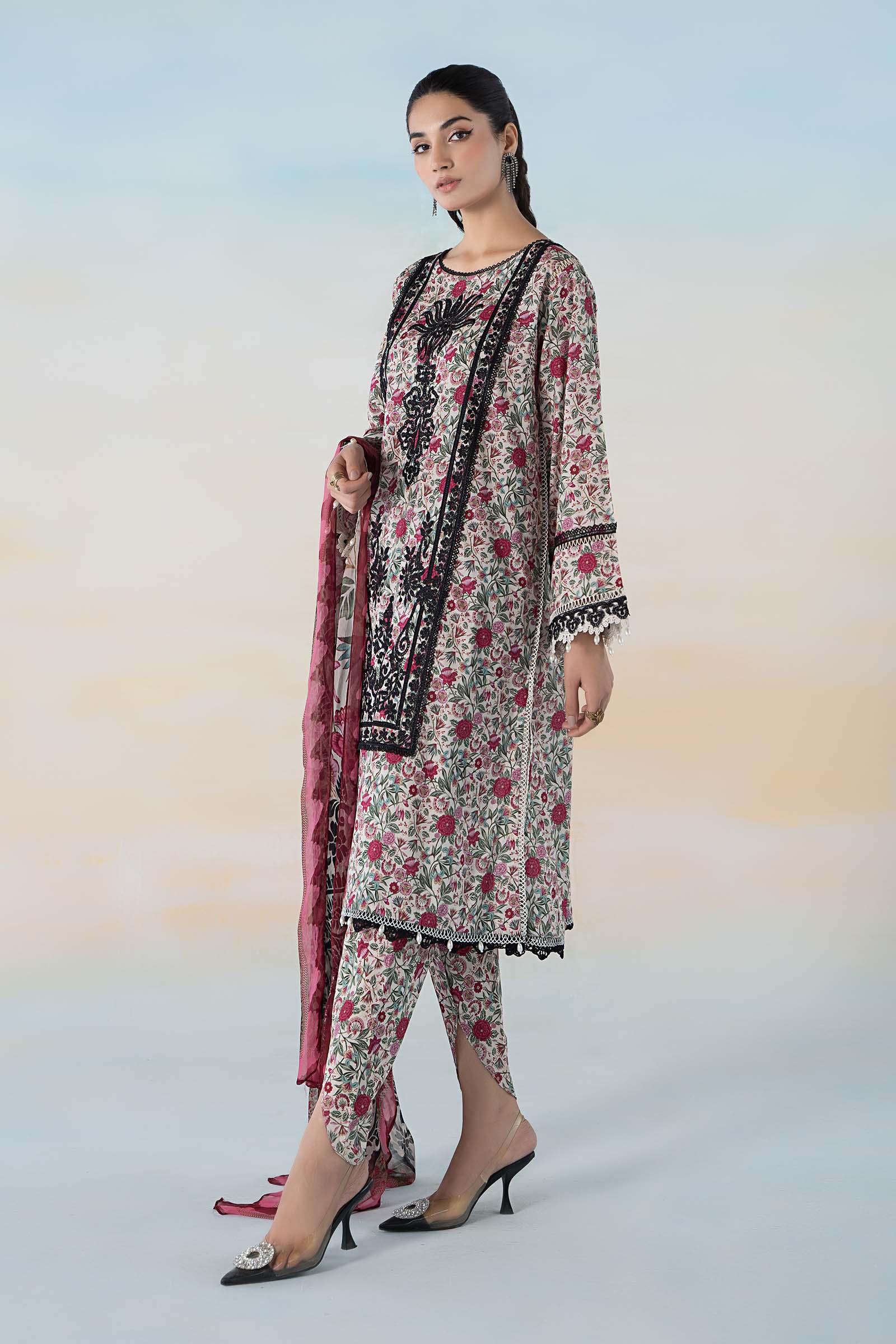 3 PIECE PRINTED LAWN SUIT - Image 6