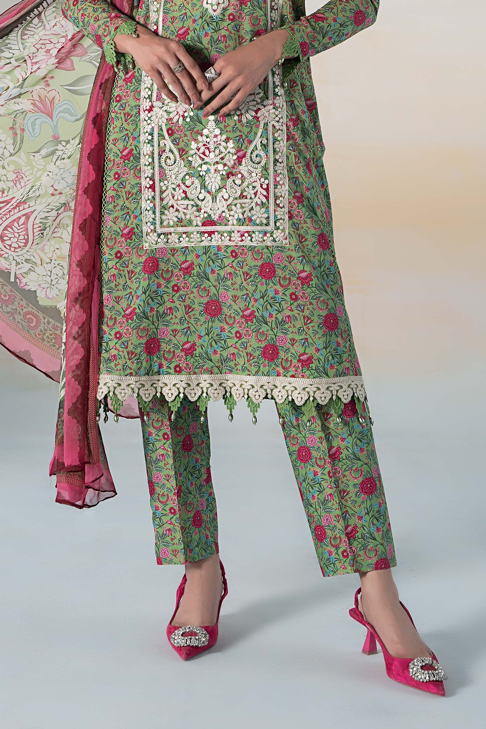3 PIECE PRINTED LAWN SUIT - Image 4