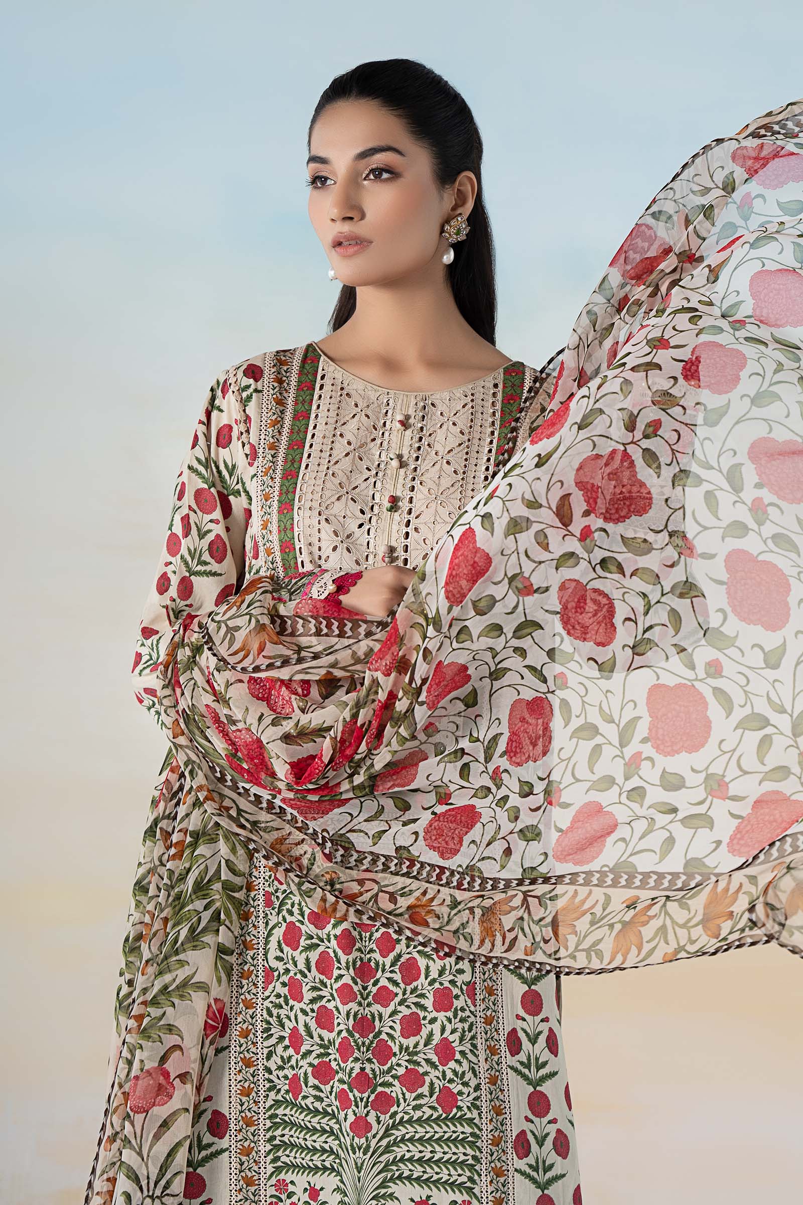 3 PIECE PRINTED LAWN SUIT - Image 2