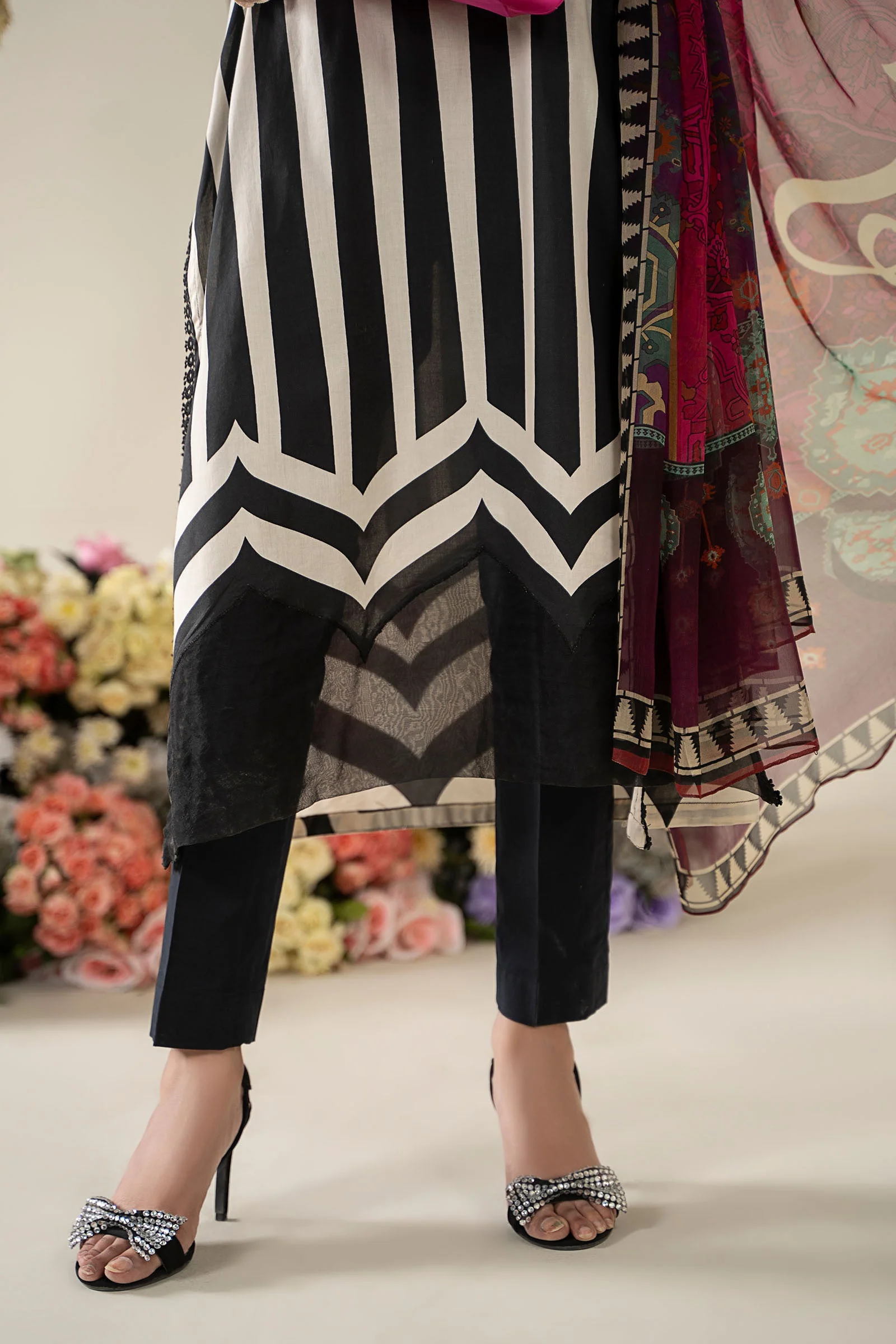 3 Piece Embroidered Lawn Suit | MPS-2609-B - Image 4