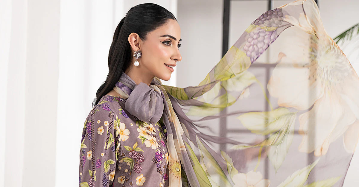 3 Piece Embroidered Cambric Suit - Image 10