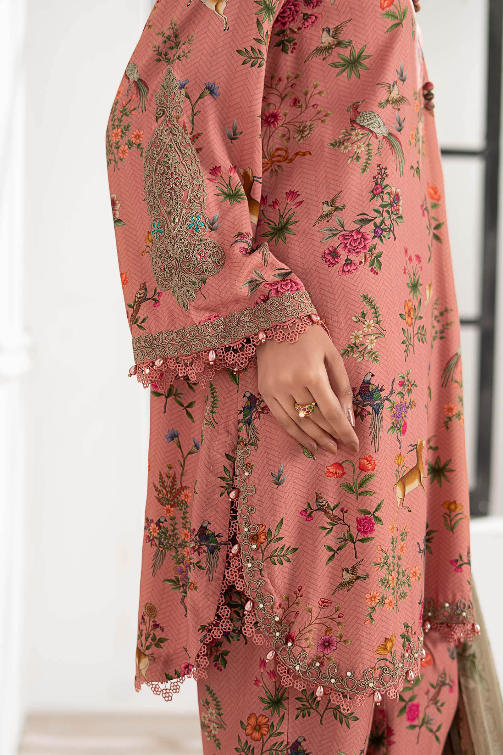 3 Piece Embroidered Linen Suit - Image 5