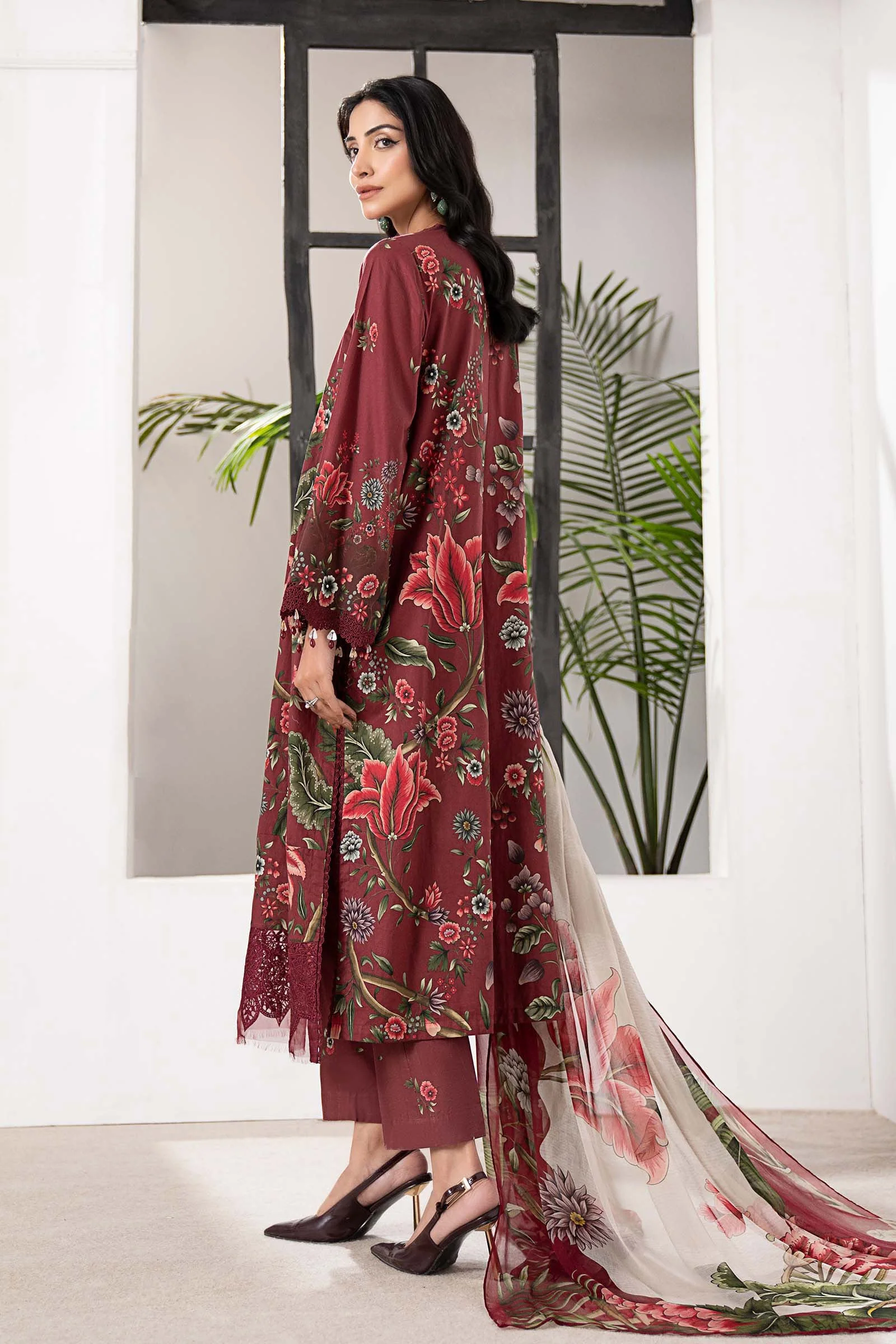 3 Piece Embroidered Cambric Suit - Image 7